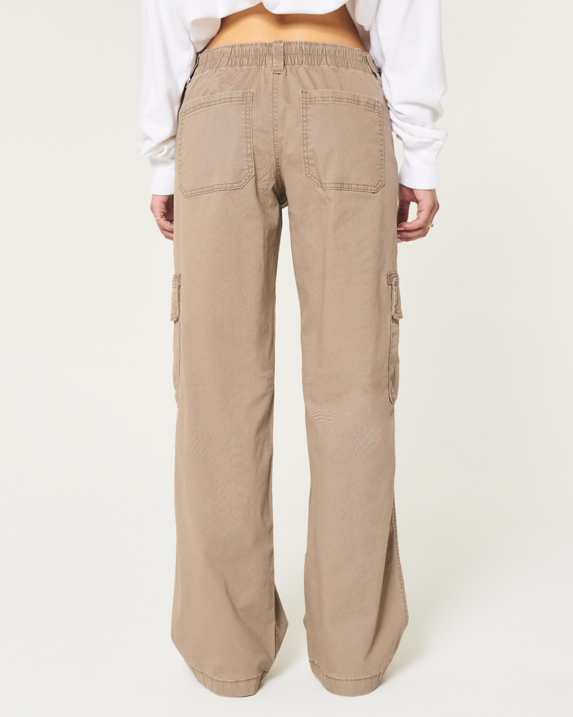 Low-Rise Baggy Cargo Pants Product Image