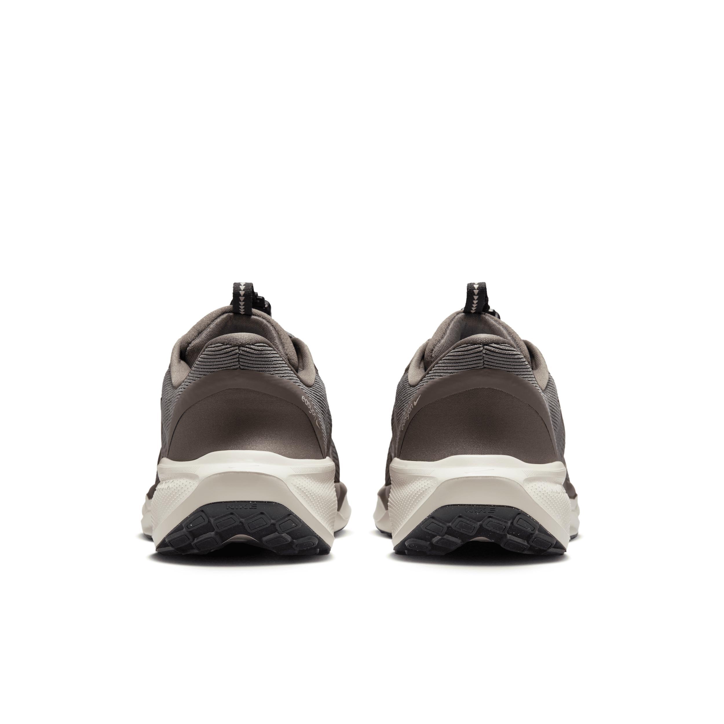 Nike Men's Pegasus EasyOn Road Running Shoes Product Image
