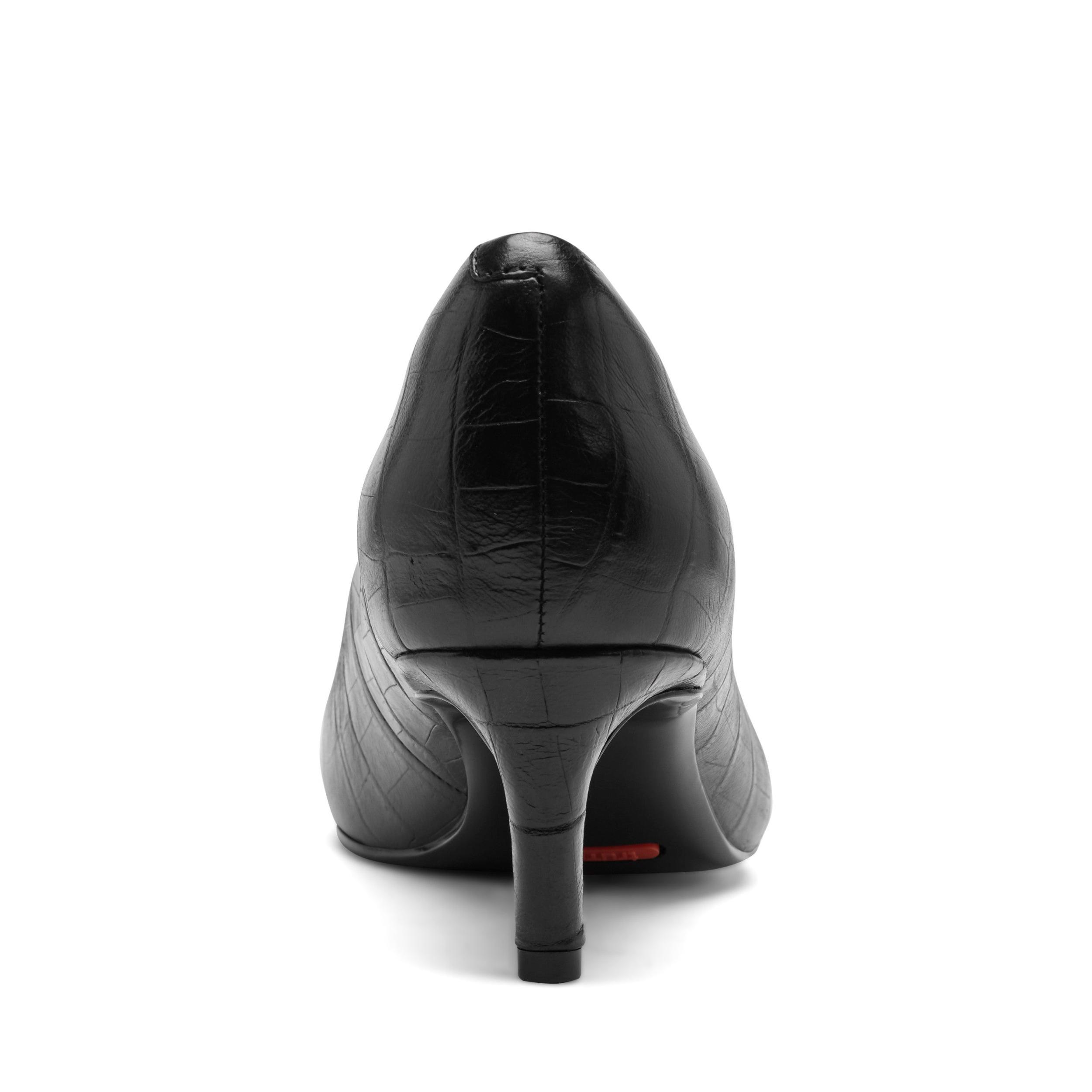 Women's Cindy Pointy Toe Pumps Product Image