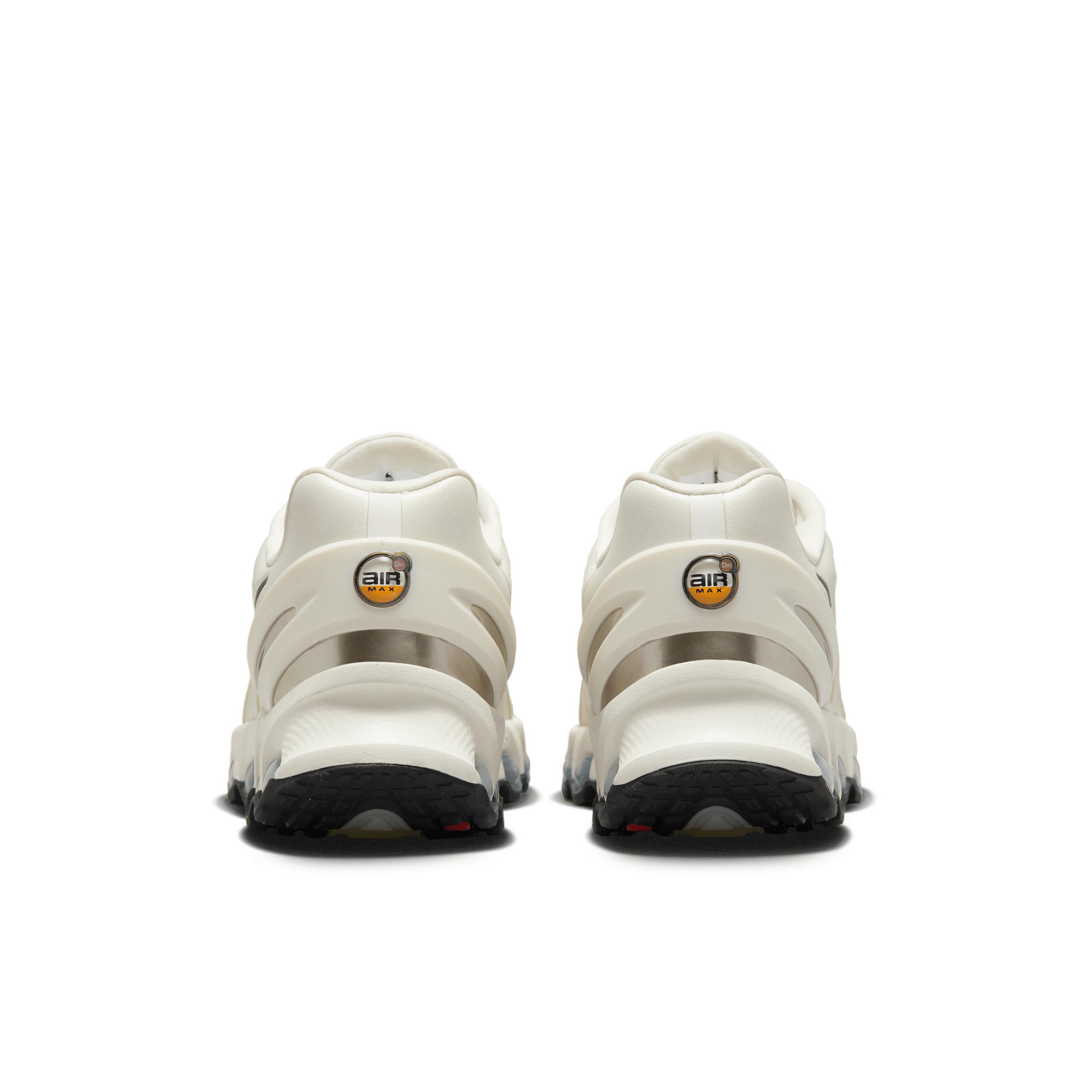 Nike Womens Air Max Dn8 Casual Shoes Product Image