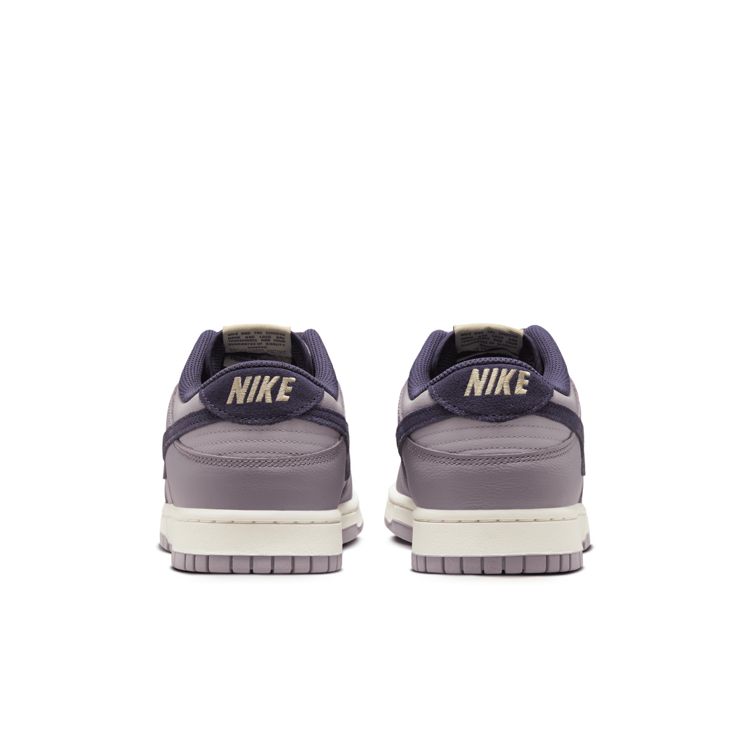 Nike Men's Dunk Low Retro SE Shoes Product Image