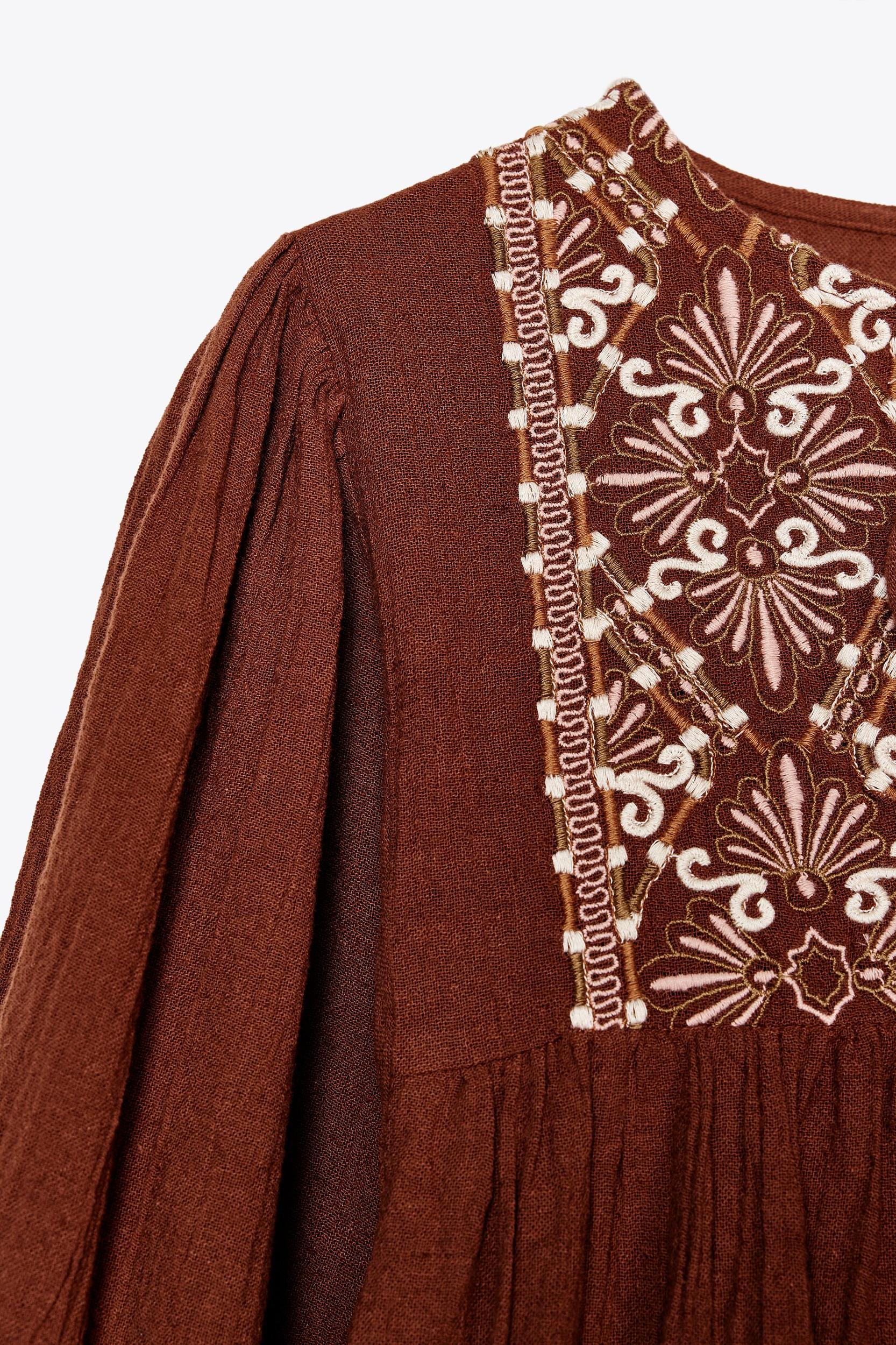 EMBROIDERED SHORT DRESS Product Image