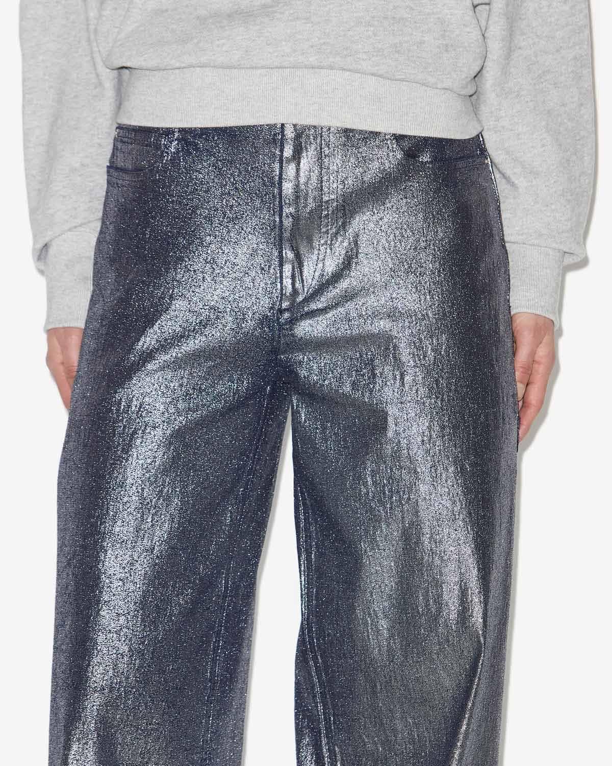 Cover pants Female Product Image