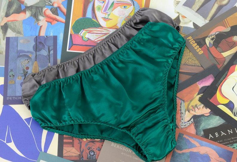 Black Pure Mulberry Silk Bikini Panties | Mid Waist | 22 Momme | Float Collection Product Image