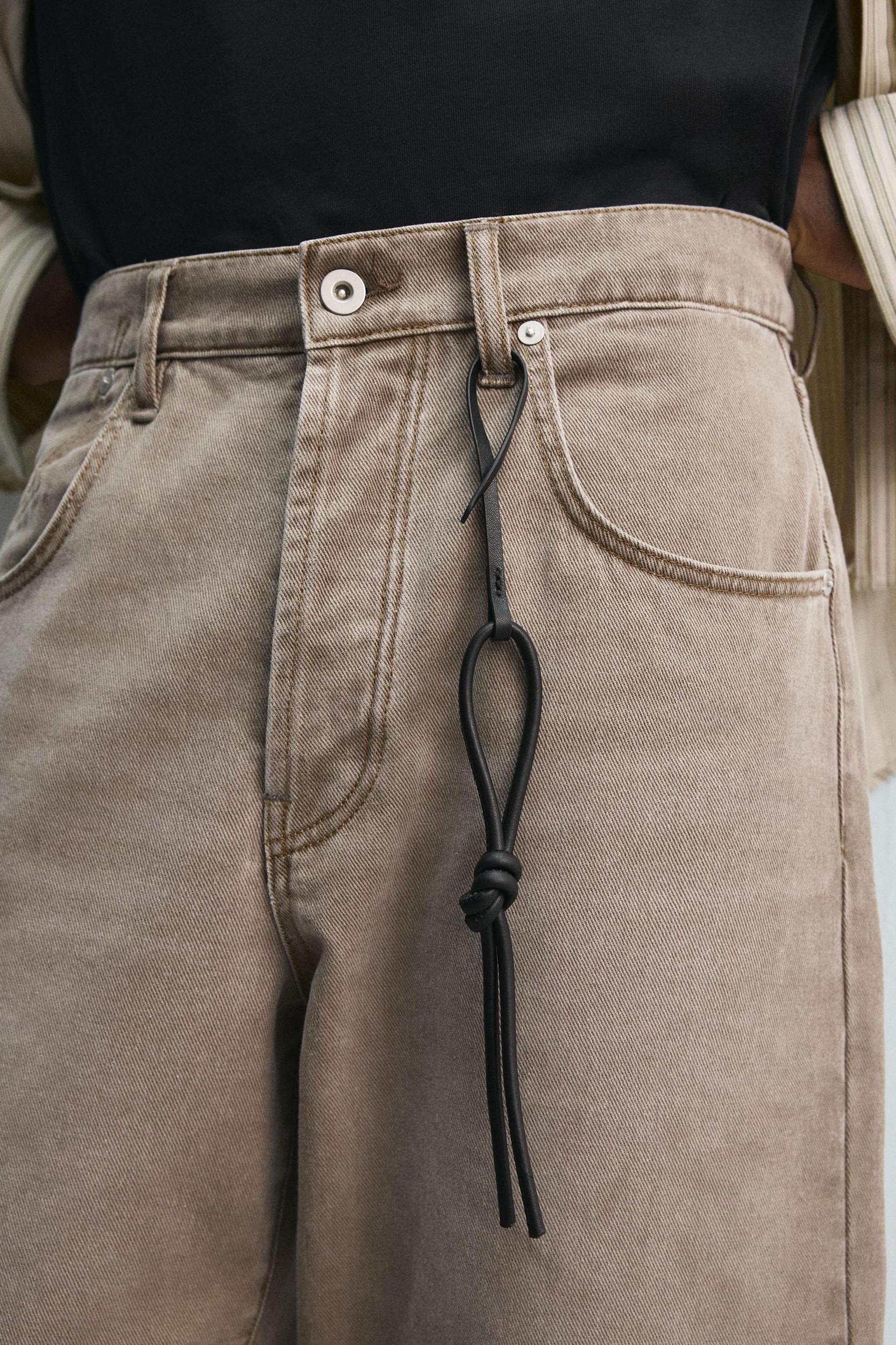 LIMITED EDITION LEATHER KEYCHAIN Product Image