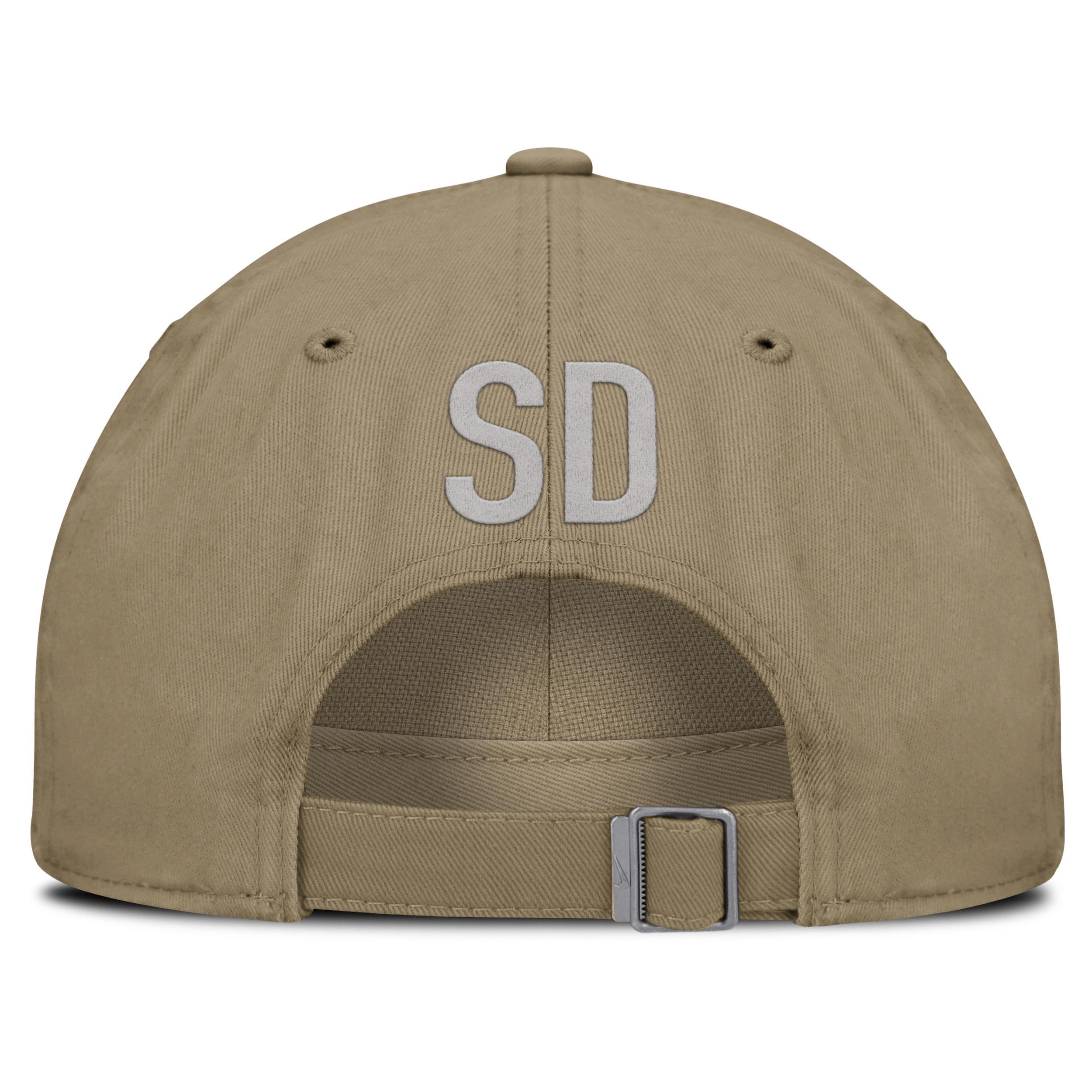 San Diego Padres Club Menâs Nike Men's MLB Adjustable Hat Product Image