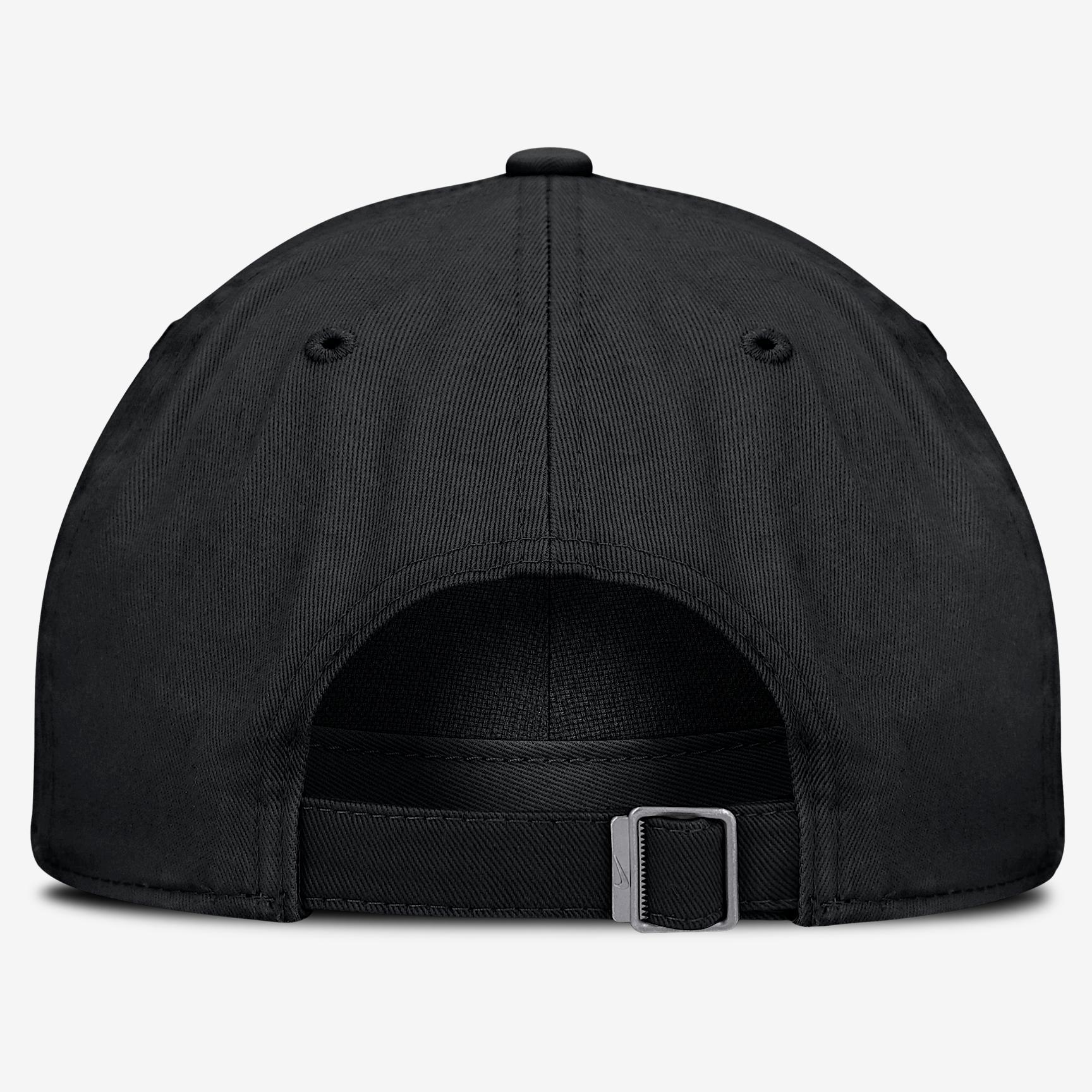 Kentucky On-Field Club Gameday Men's Nike College Adjustable Hat Product Image