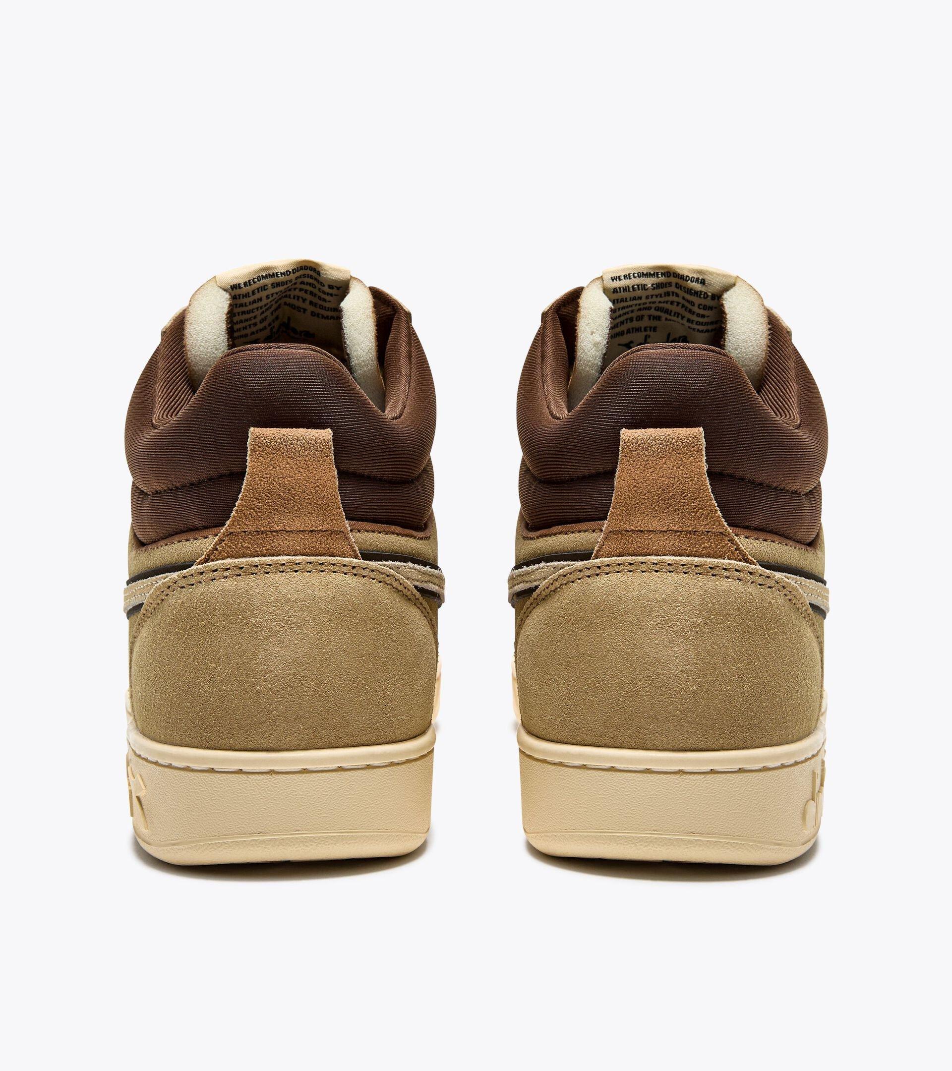MAGIC BASKET DEMI CUT SUEDE LEATHER Product Image