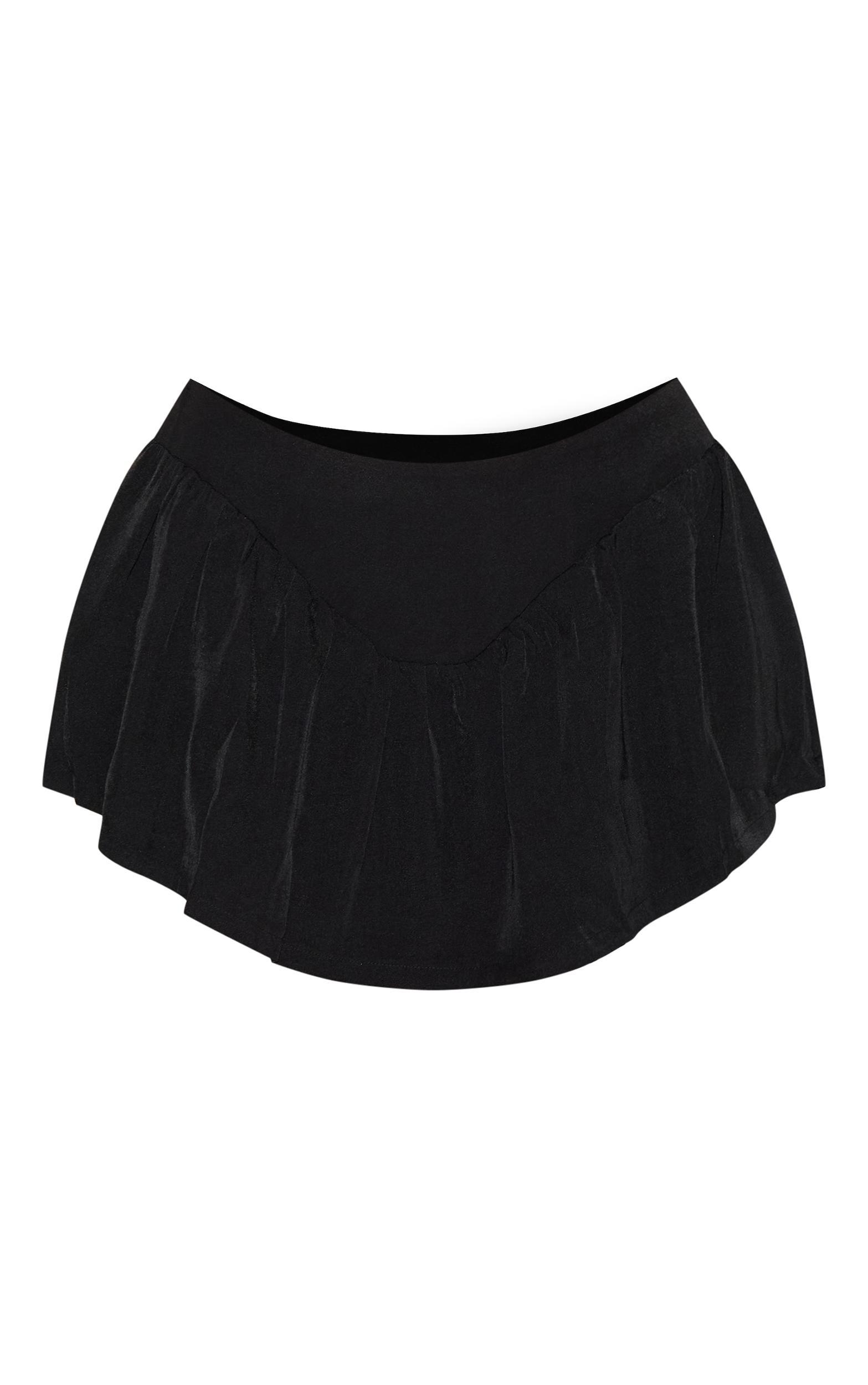 Plus Black Dipped Waist Structured A Line Mini Skirt Product Image