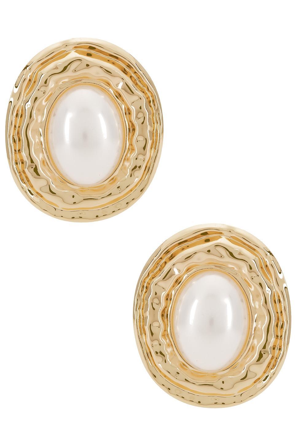 Pearl Stud Earrings 8 Other Reasons Product Image