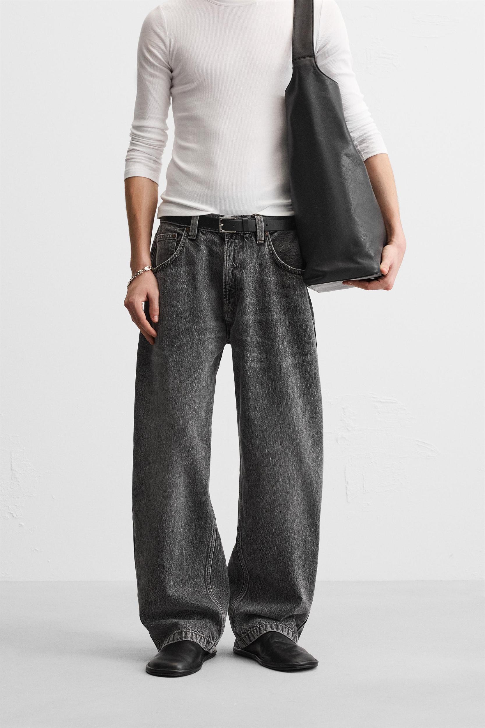 BAGGY FIT JEANS Product Image