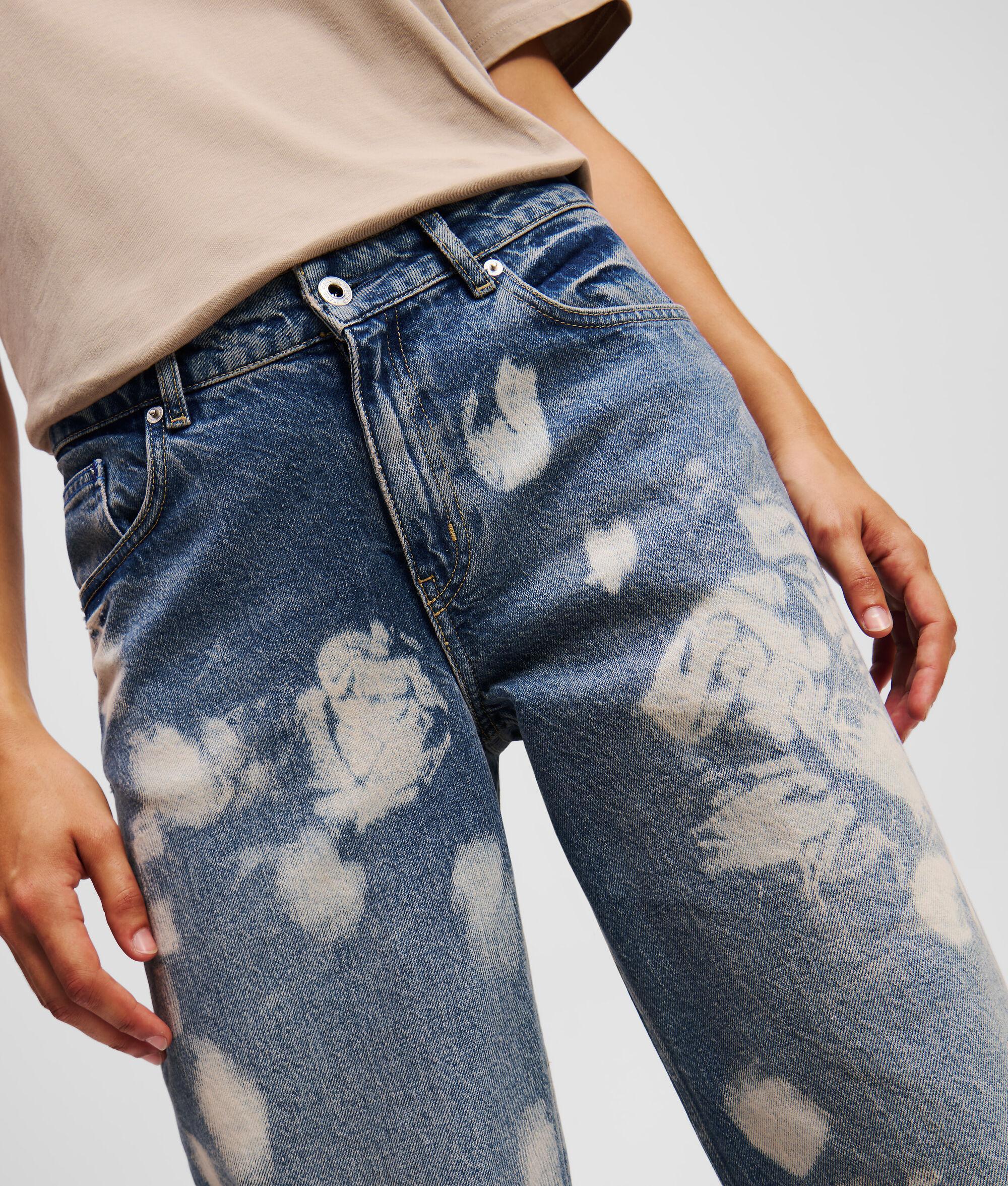 BLEACHED MID-RISE RELAXED JEANS Product Image