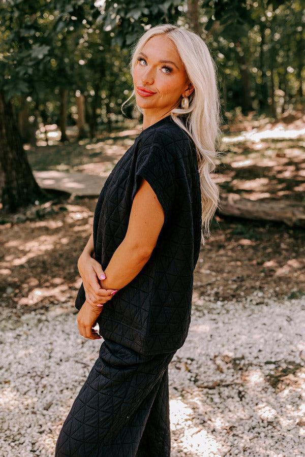 Creekside Cabin Shift Top In Black Product Image