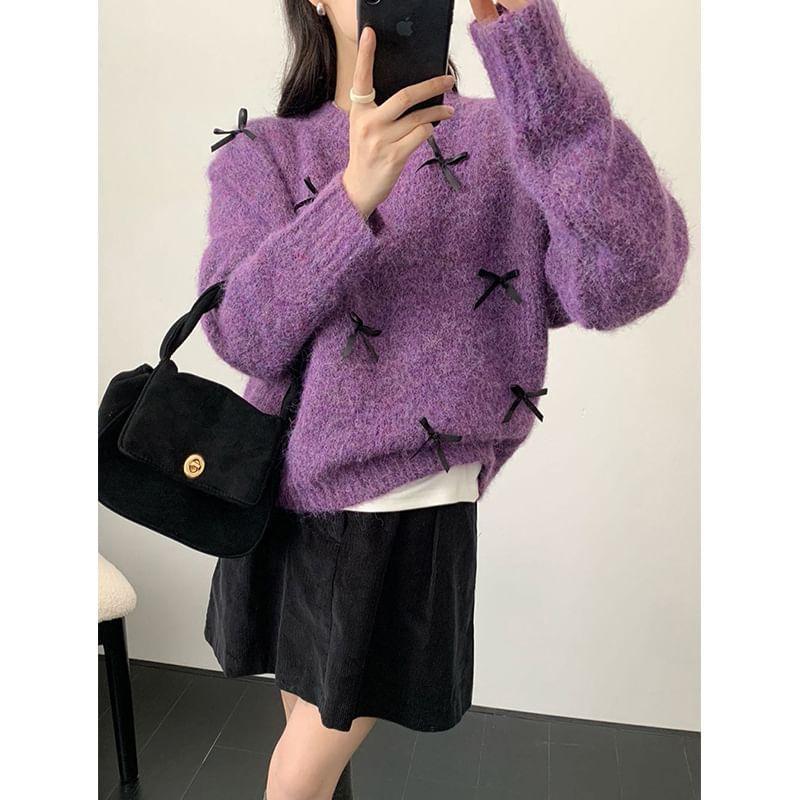 Round Neck Bow Sweater Product Image