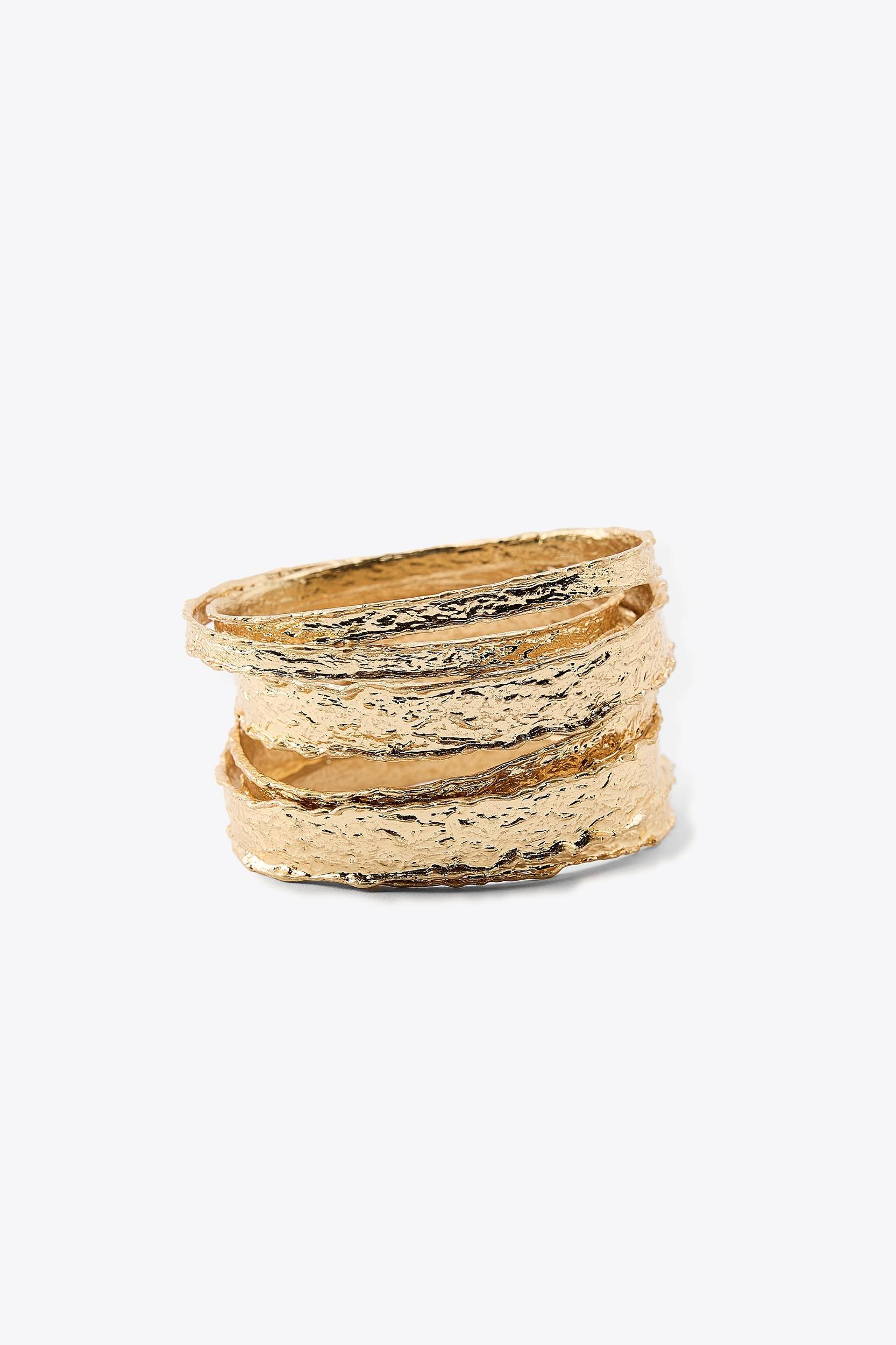 PACK OF TEXTURED BRACELETS Product Image