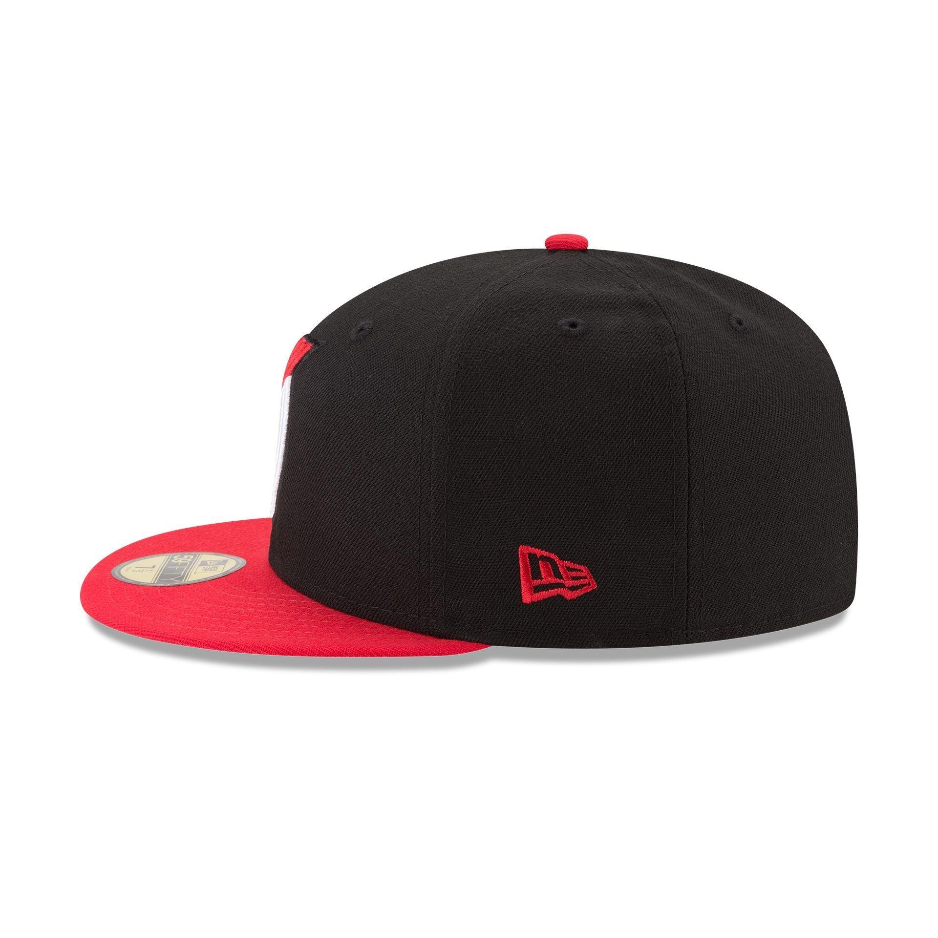 Boston Red Sox Metallic Gold Logo 59FIFTY Fitted Hat Male Product Image