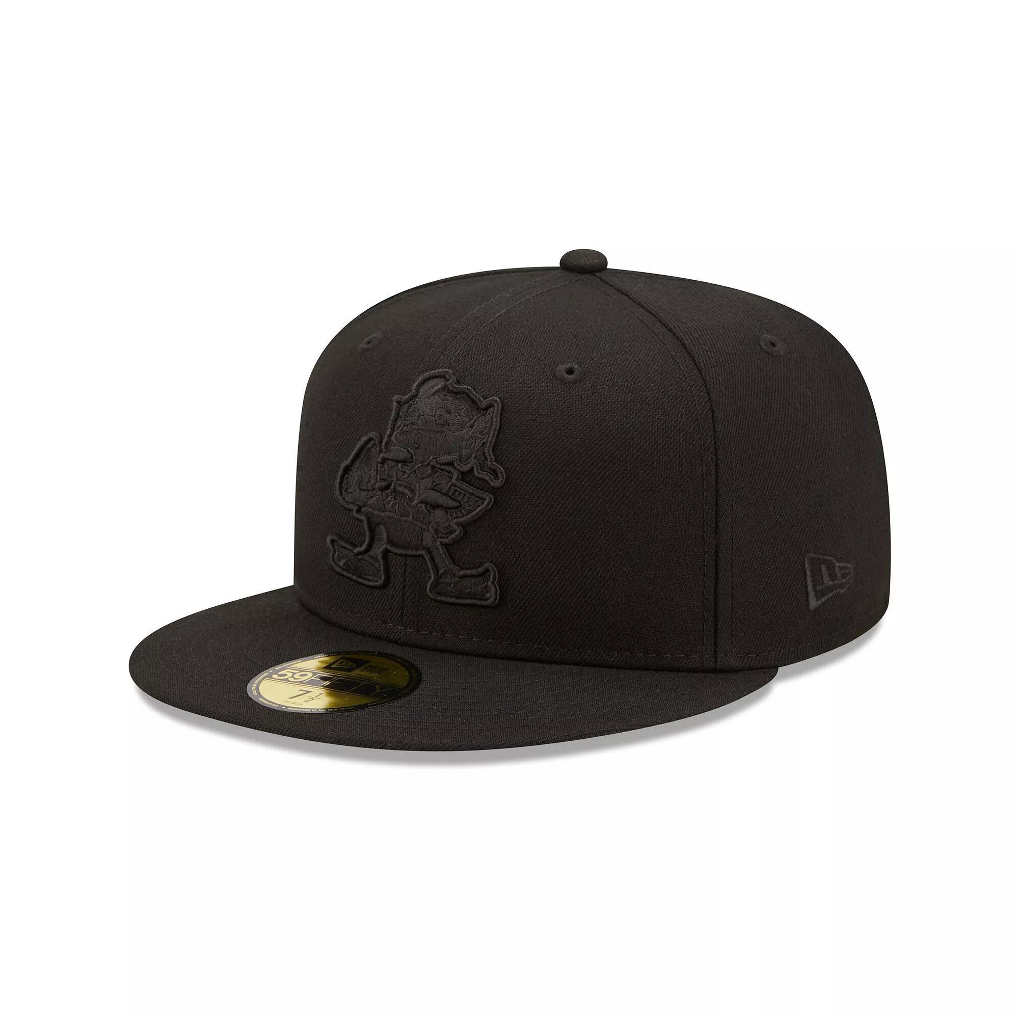 Men's New Era Cleveland Browns Black on Black Alternate Logo 59FIFTY Fitted Hat, Size: 7 Product Image