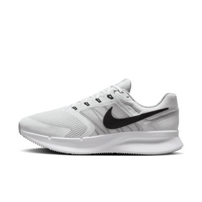 Nike Men's Run Swift 3 Road Running Shoes (Extra Wide) Product Image