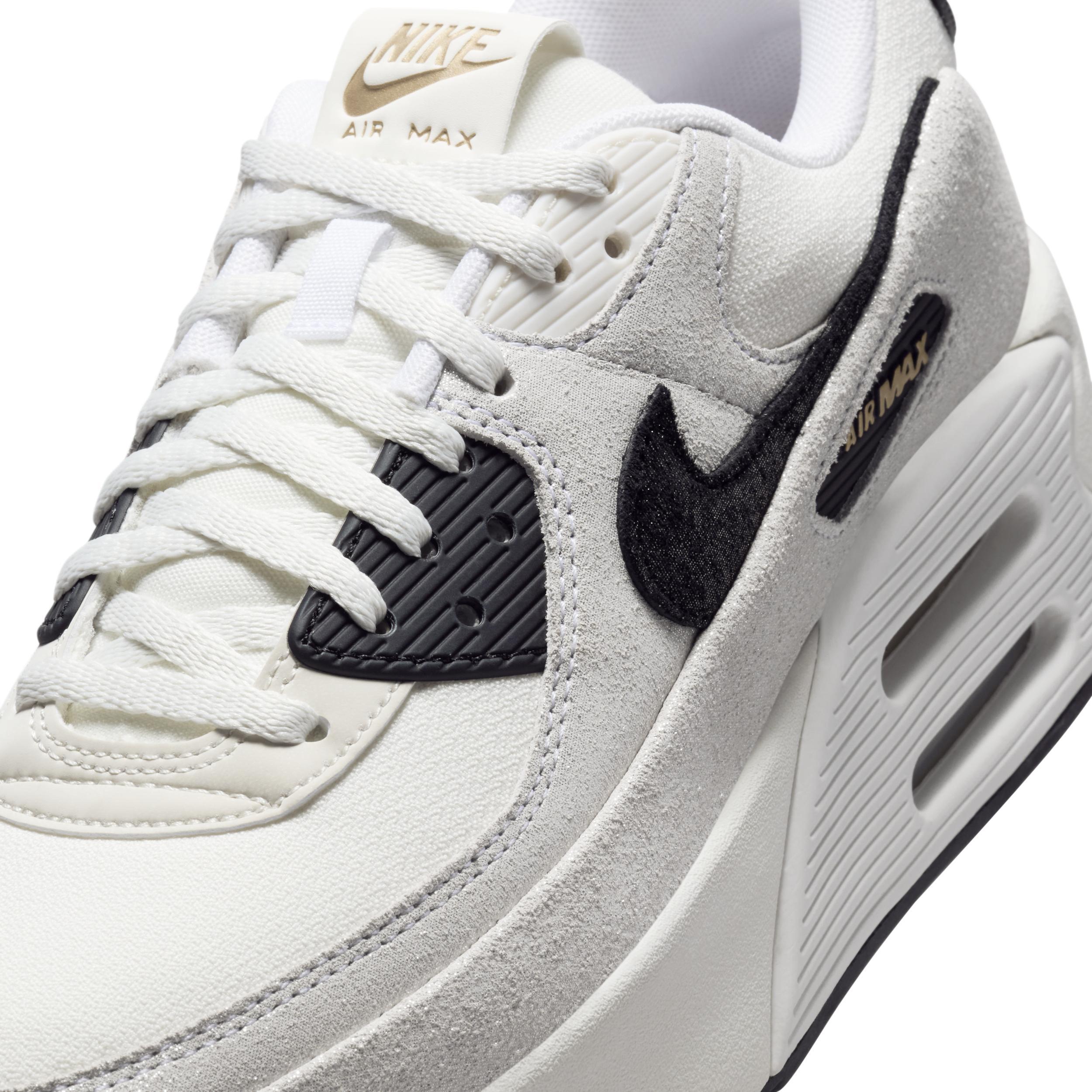 Nike Womens Air Max 90 LV8 Shoes Product Image