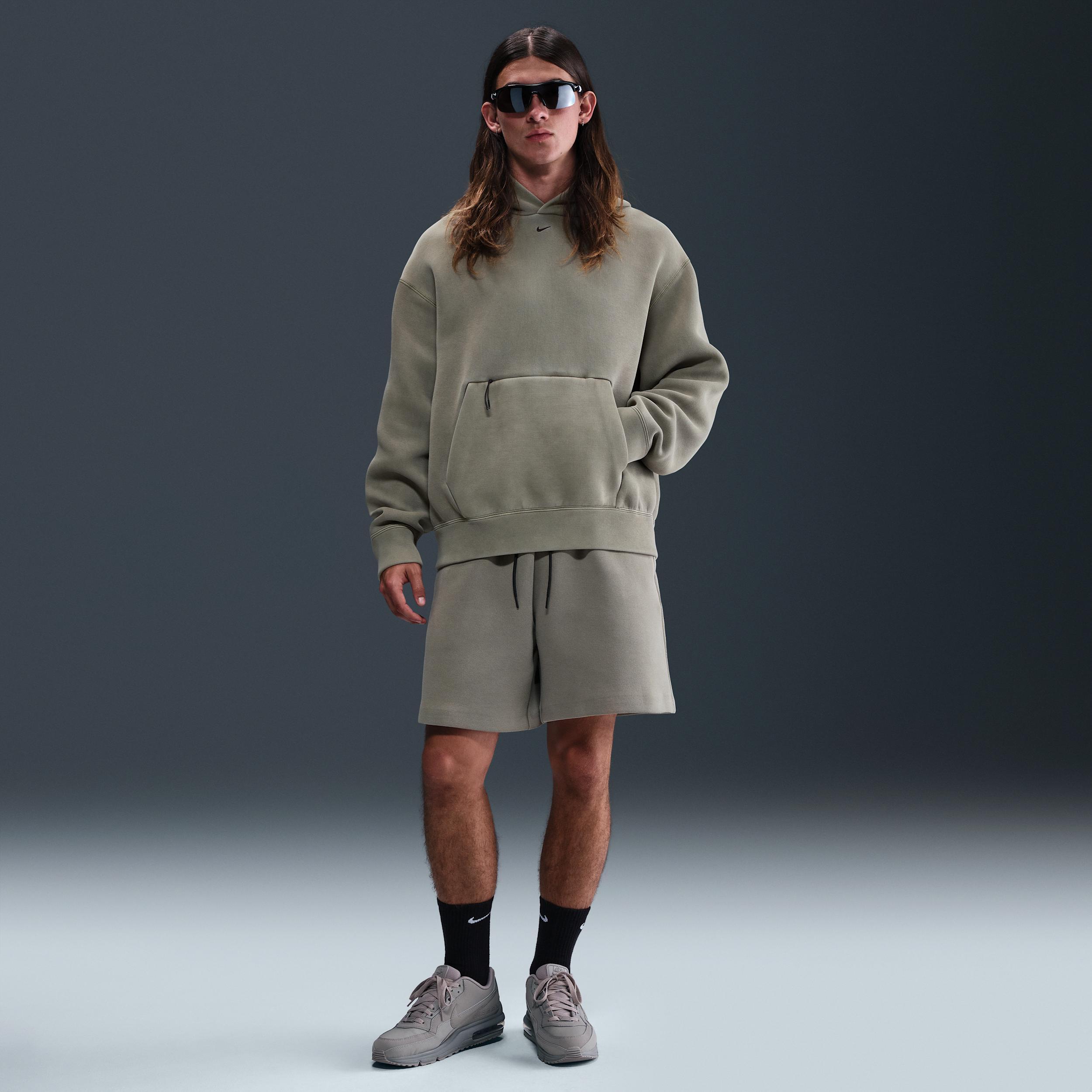 Nike Men's Tech Fleece Shorts Product Image