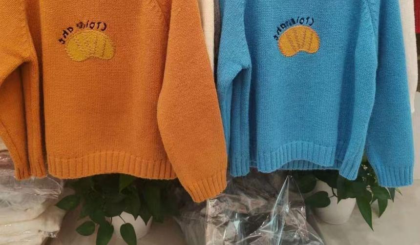 Crew Neck Embroidered Crop Sweater Product Image