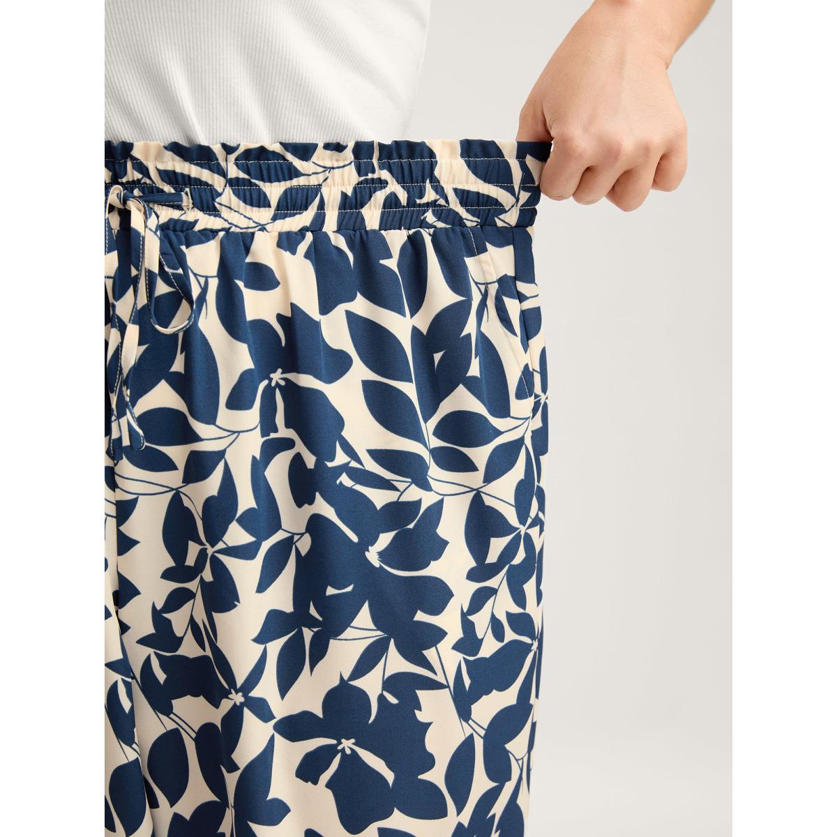 Plus Size Silhouette Flower Waist-Tie Jogger Pants Women Indigo Loose Mid Rise Everyday-Casual Pants BloomChic 18-20/2X Product Image