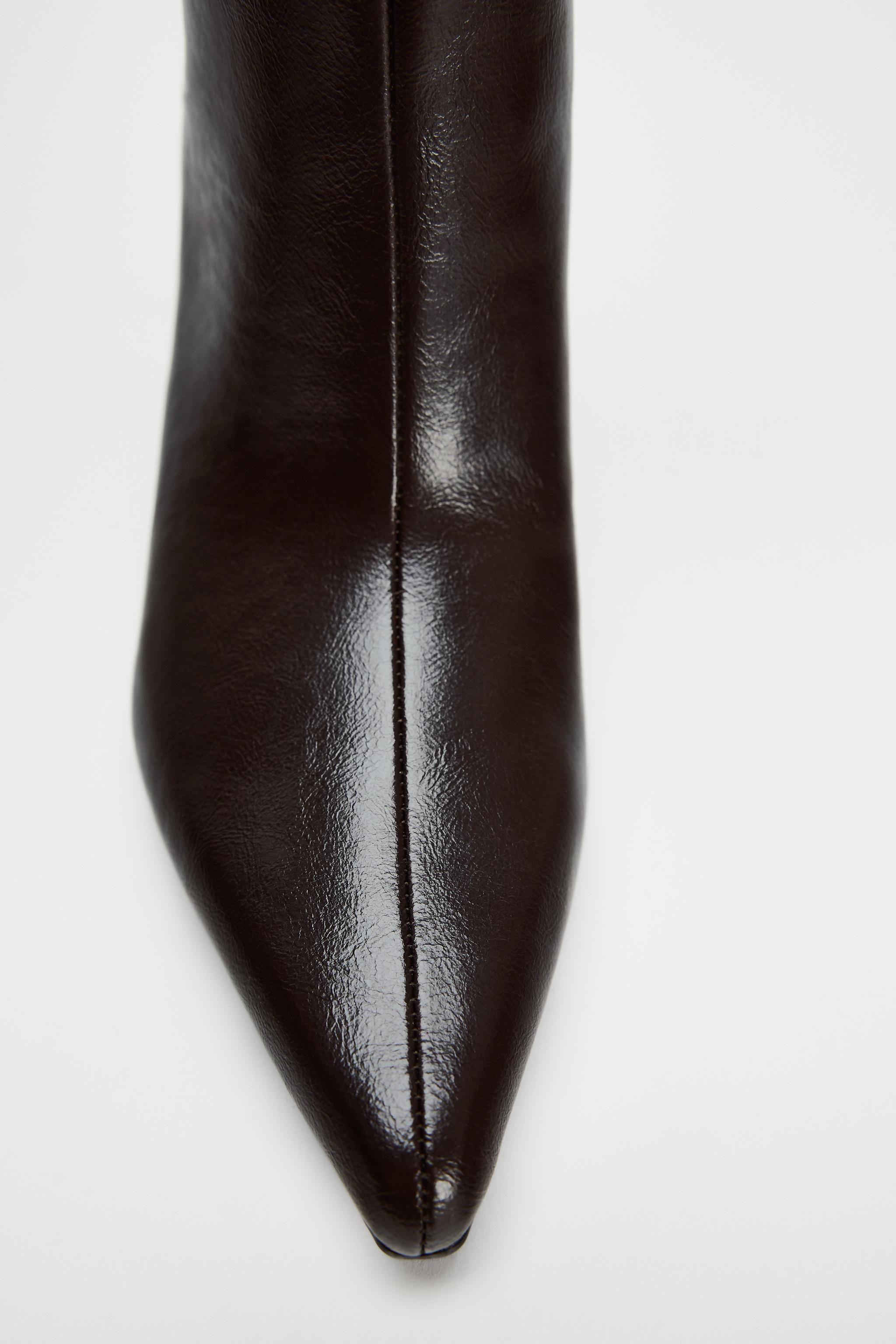 THIN HEELED BOOTS Product Image