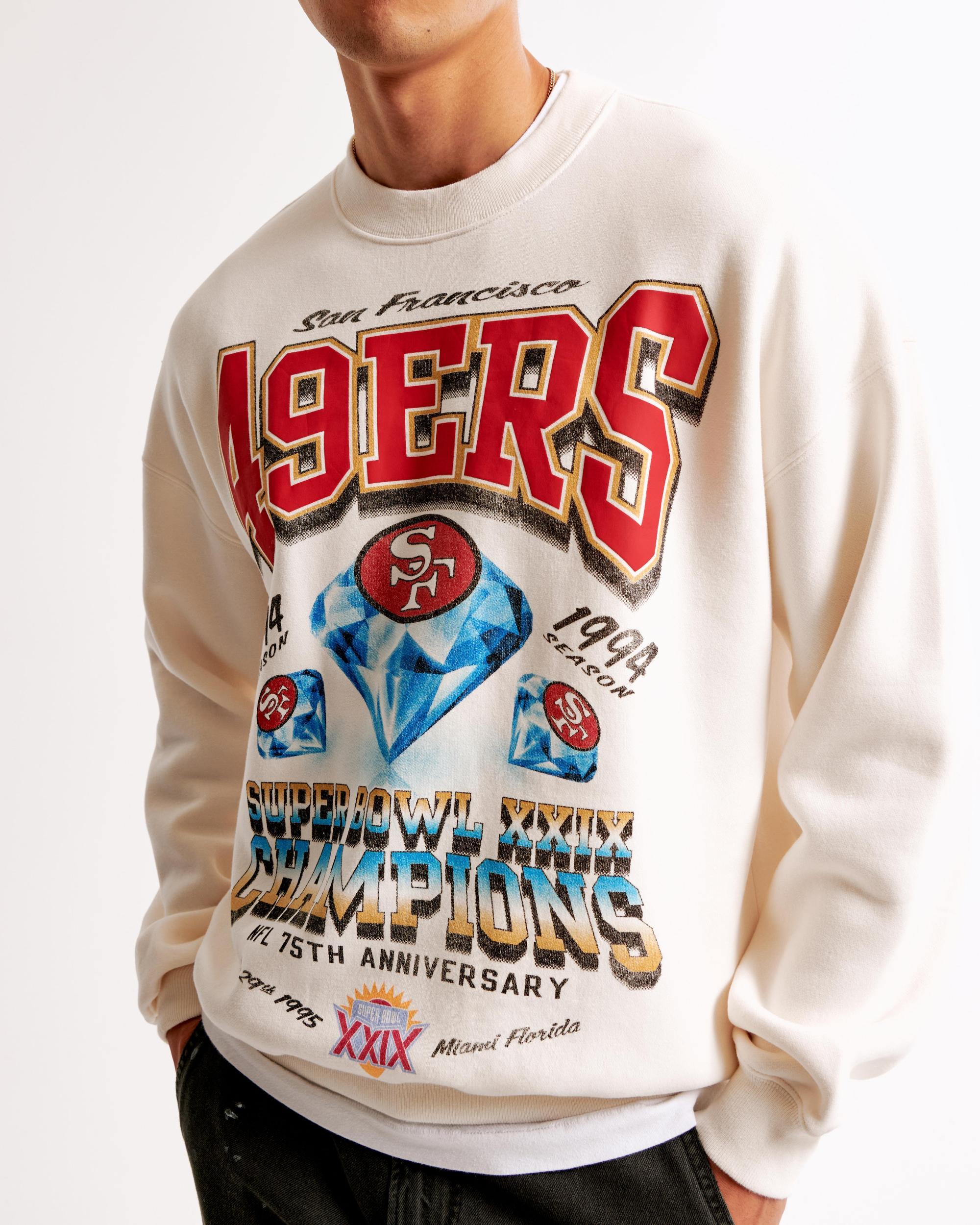 Minnesota Vikings Graphic Crew Sweatshirt Product Image