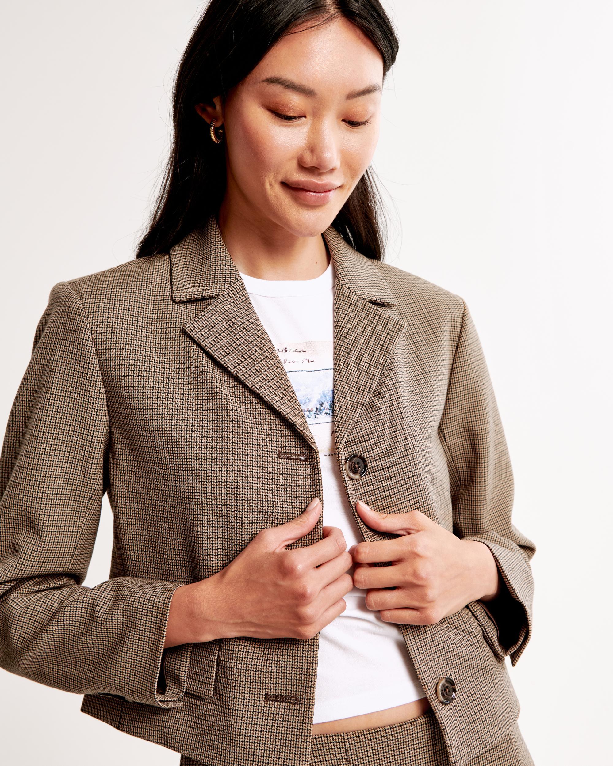 Short Menswear Blazer Product Image