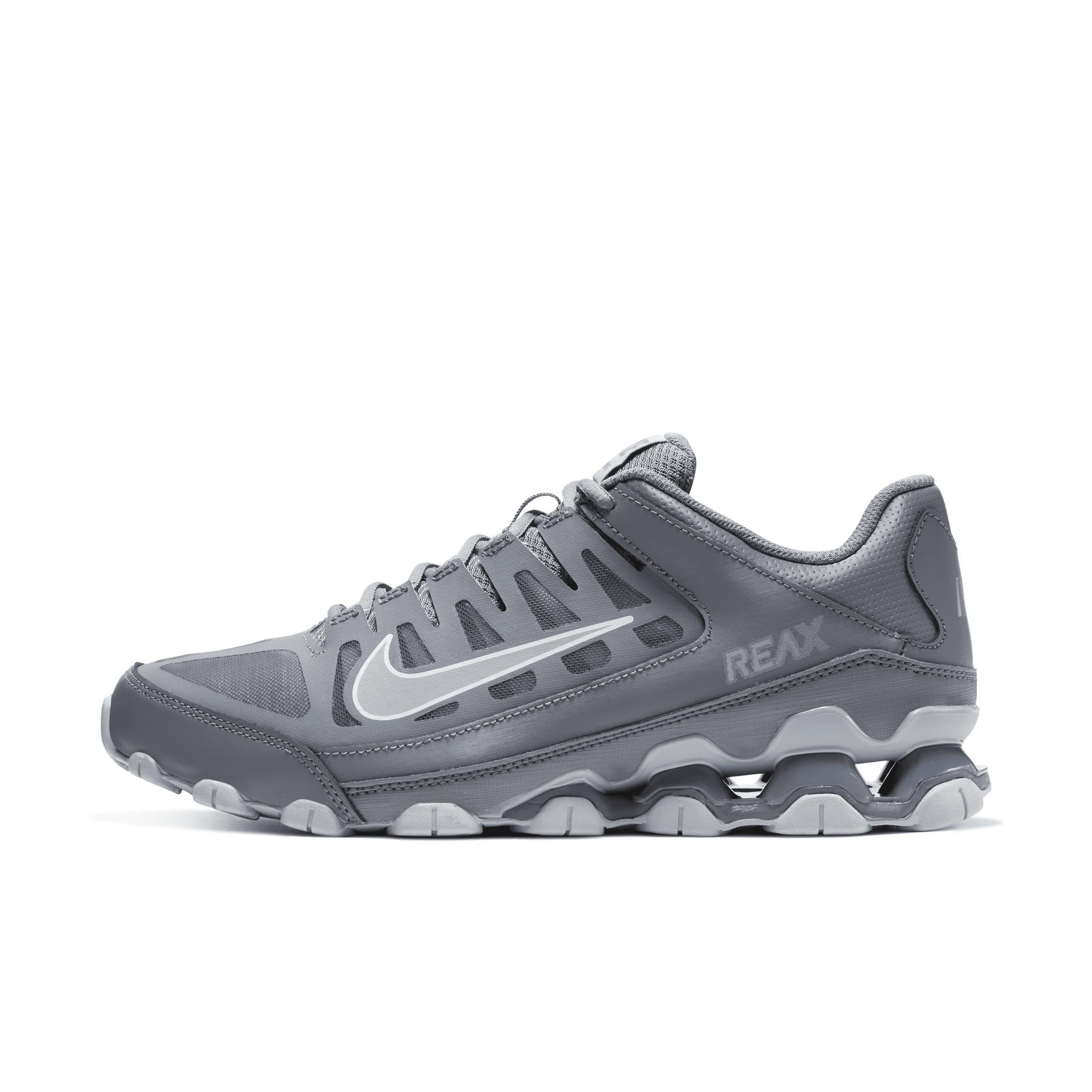 Nike Men's Reax 8 TR Workout Shoes Product Image