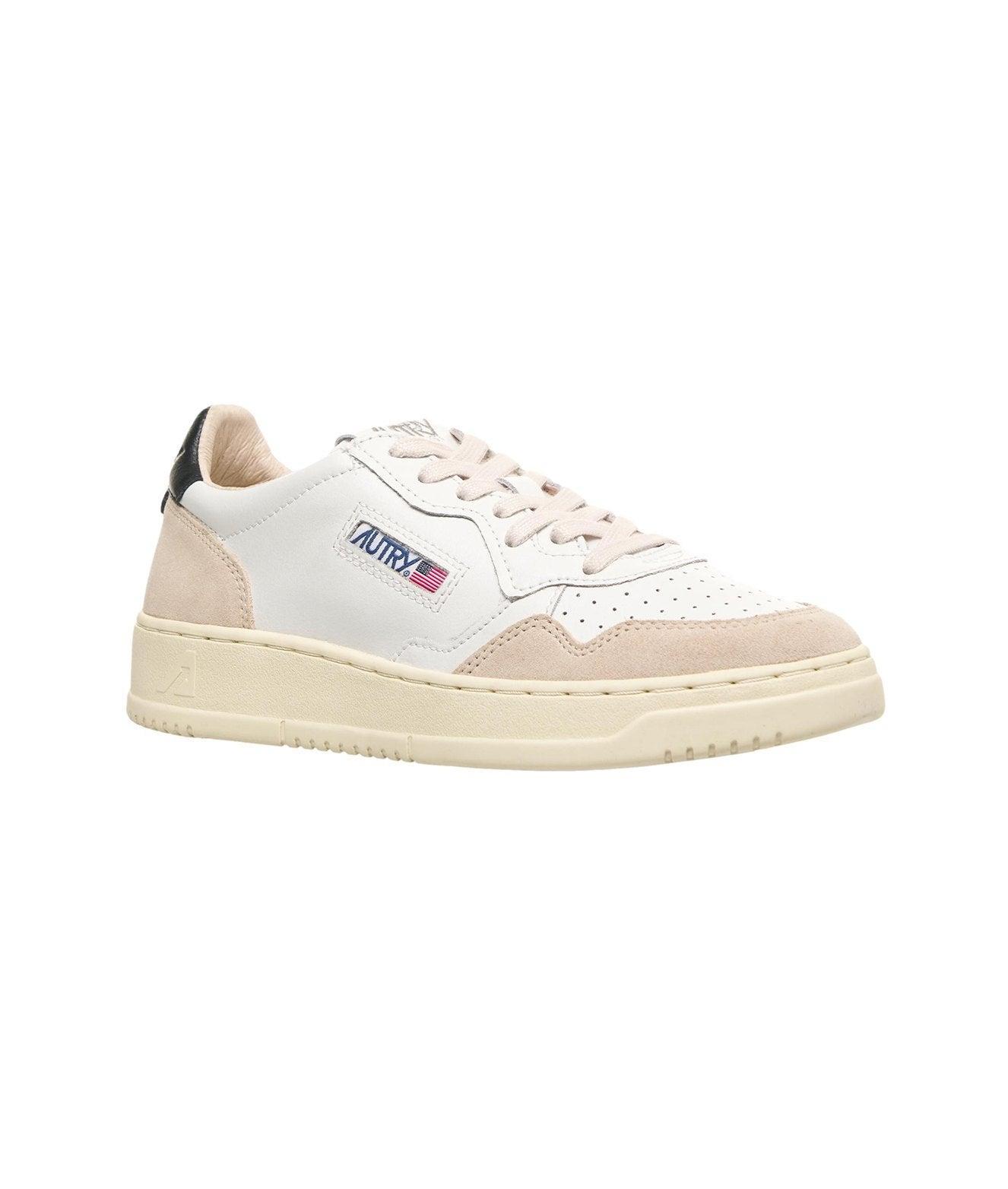 Sneakers 'Medalist Low' Product Image