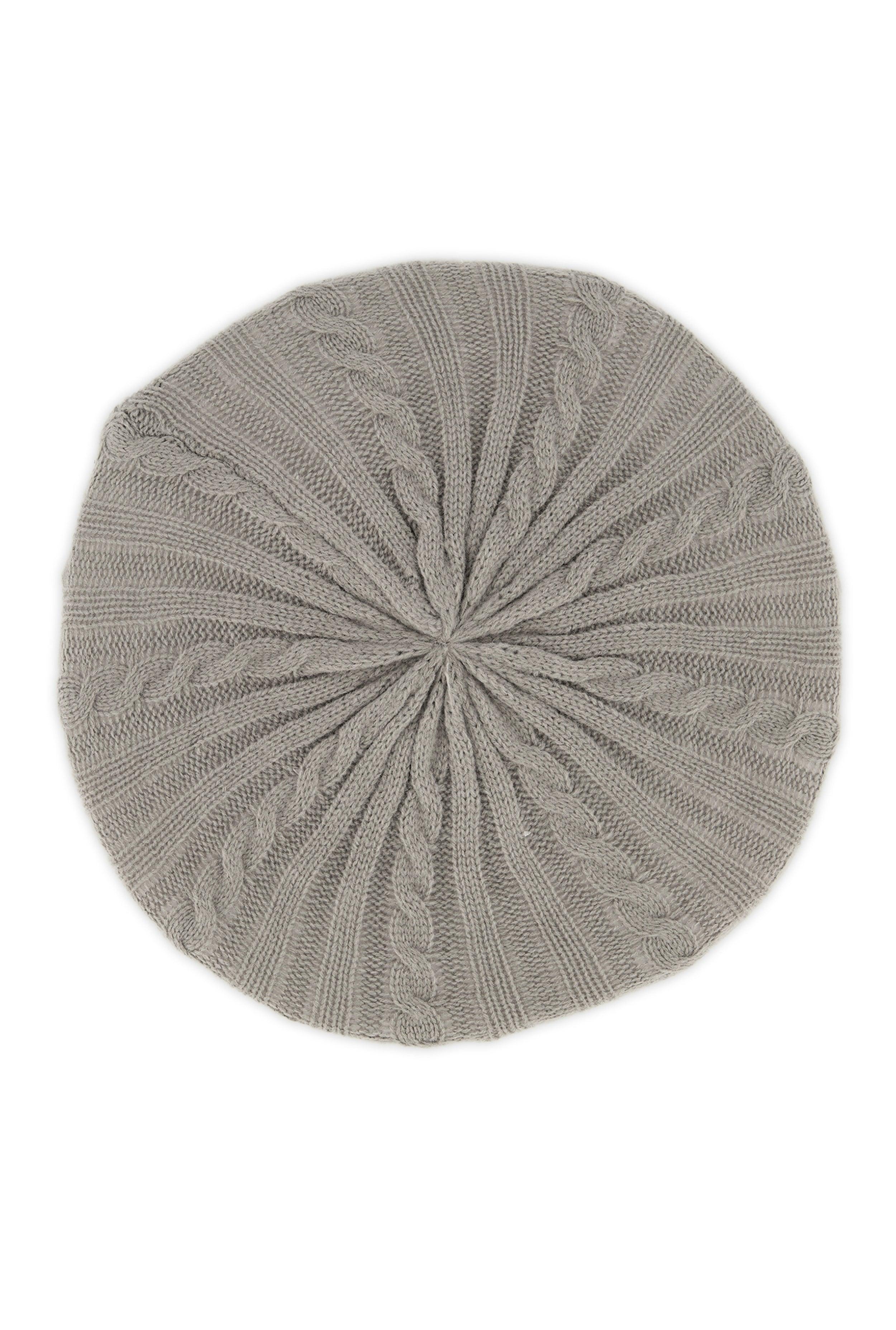 Womens Solid Cable Knit Beret Product Image