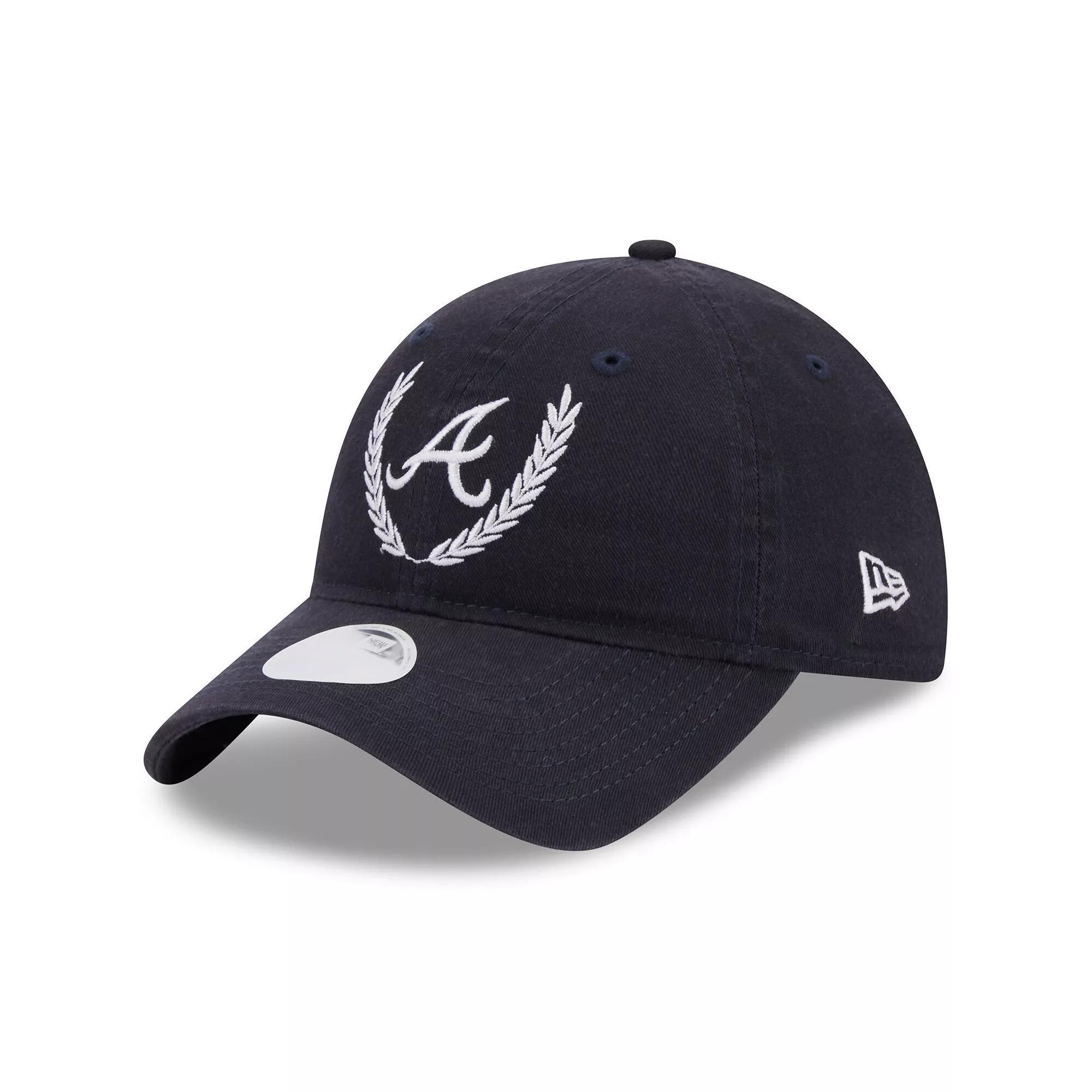 Women's New Era Navy Atlanta Braves Leaves 9TWENTY Adjustable Hat, Blue Product Image