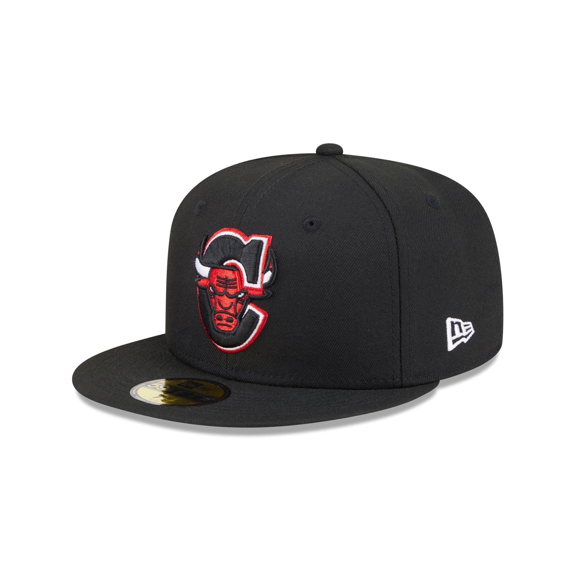 Boston Bruins Black 9FIFTY Snapback Hat Male Product Image