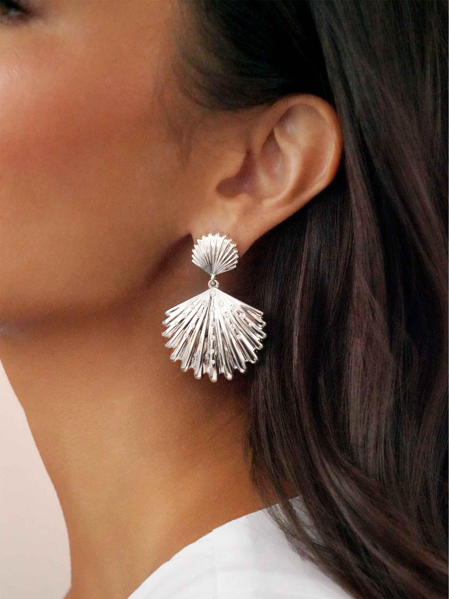 Sun-drenched Shell Earrings Product Image