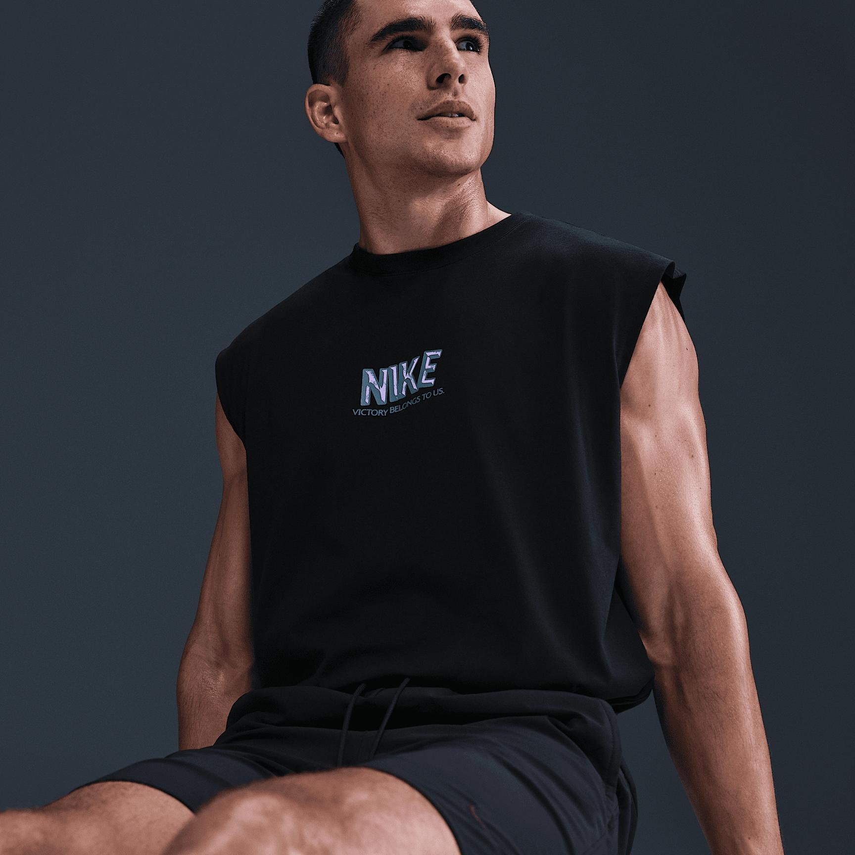 Nike Mens Victory Fitness Tank Top Product Image