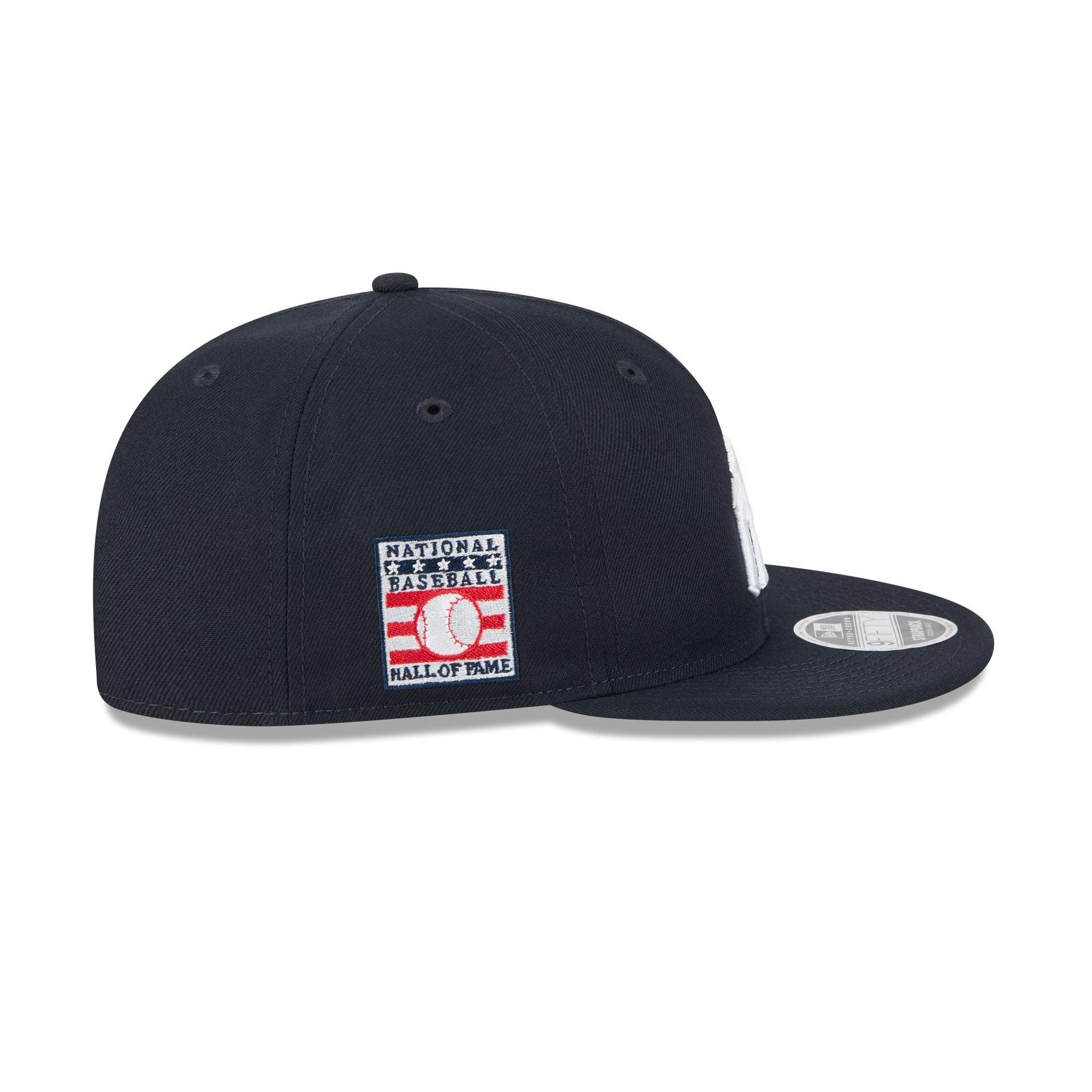 Cleveland Guardians Hall of Fame 2025 Retro Crown 9FIFTY Snapback Hat Male Product Image