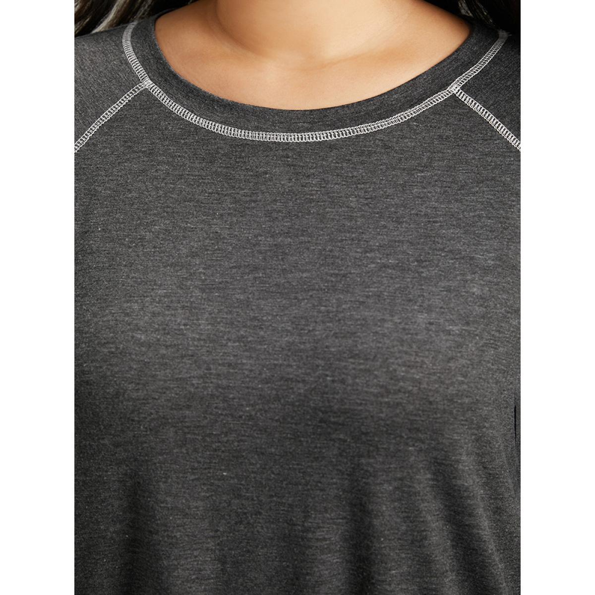 Plus Size Bandana Print Crew Neck Raglan Sleeve T-shirt Gray Women Casual Printed Bohemian Print Round Neck Dailywear T-shirts BloomChic 28/5X Product Image