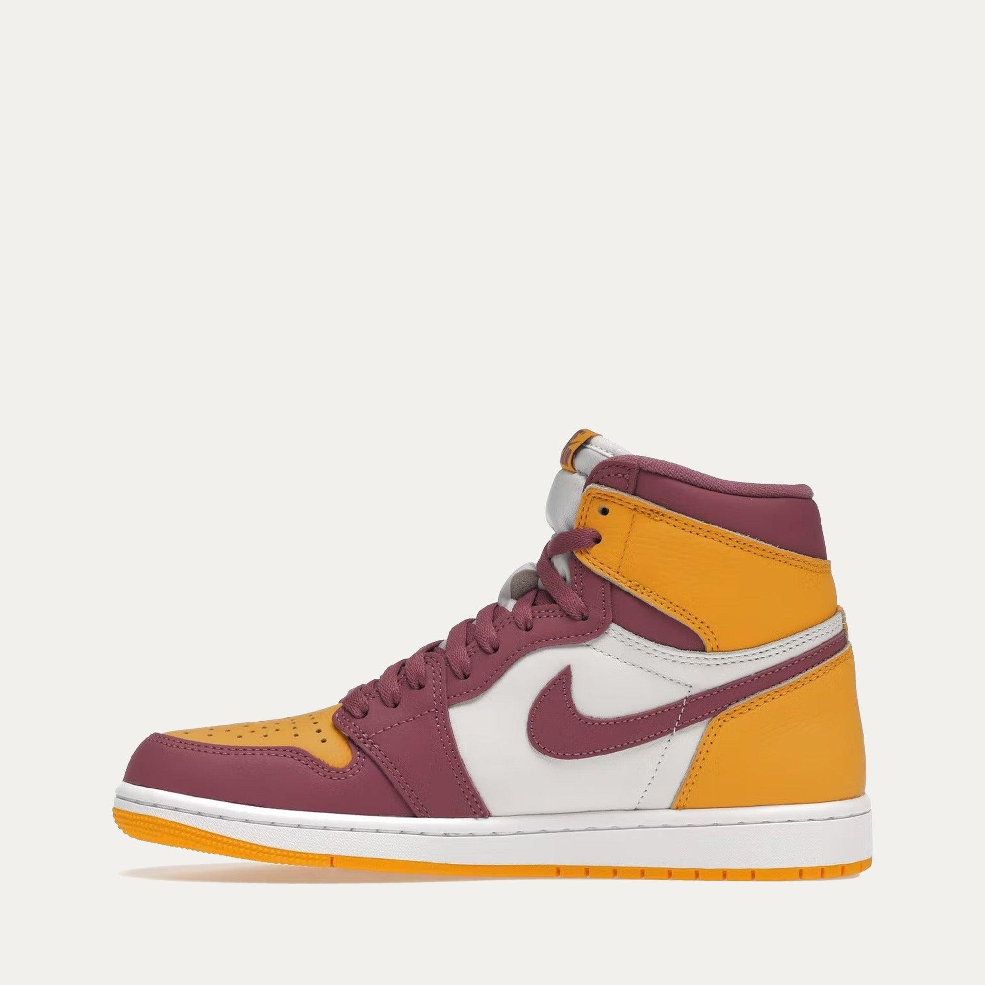 Air Jordan Retro 1 "Brotherhood" Product Image