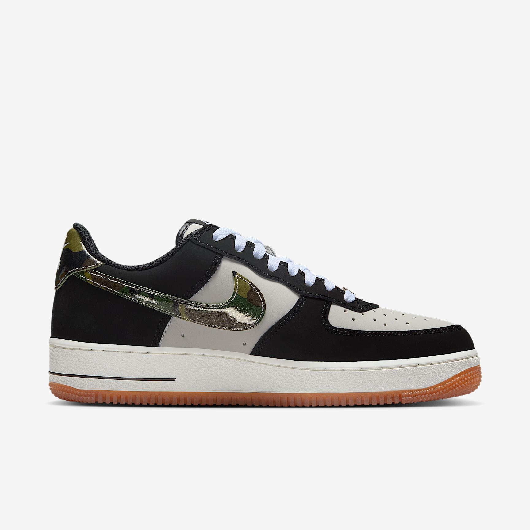 Nike Air Force 1 Low Retro Men's Shoes Product Image