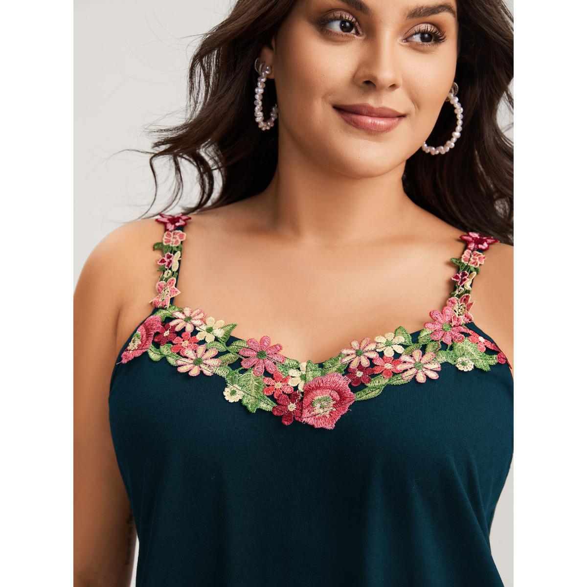 Plus Size 3D Floral Neckline Tank Top Women Cyan Woven ribbon&lace trim V-neck Everyday-Elegant Tank Tops Camis BloomChic 28/5X Product Image