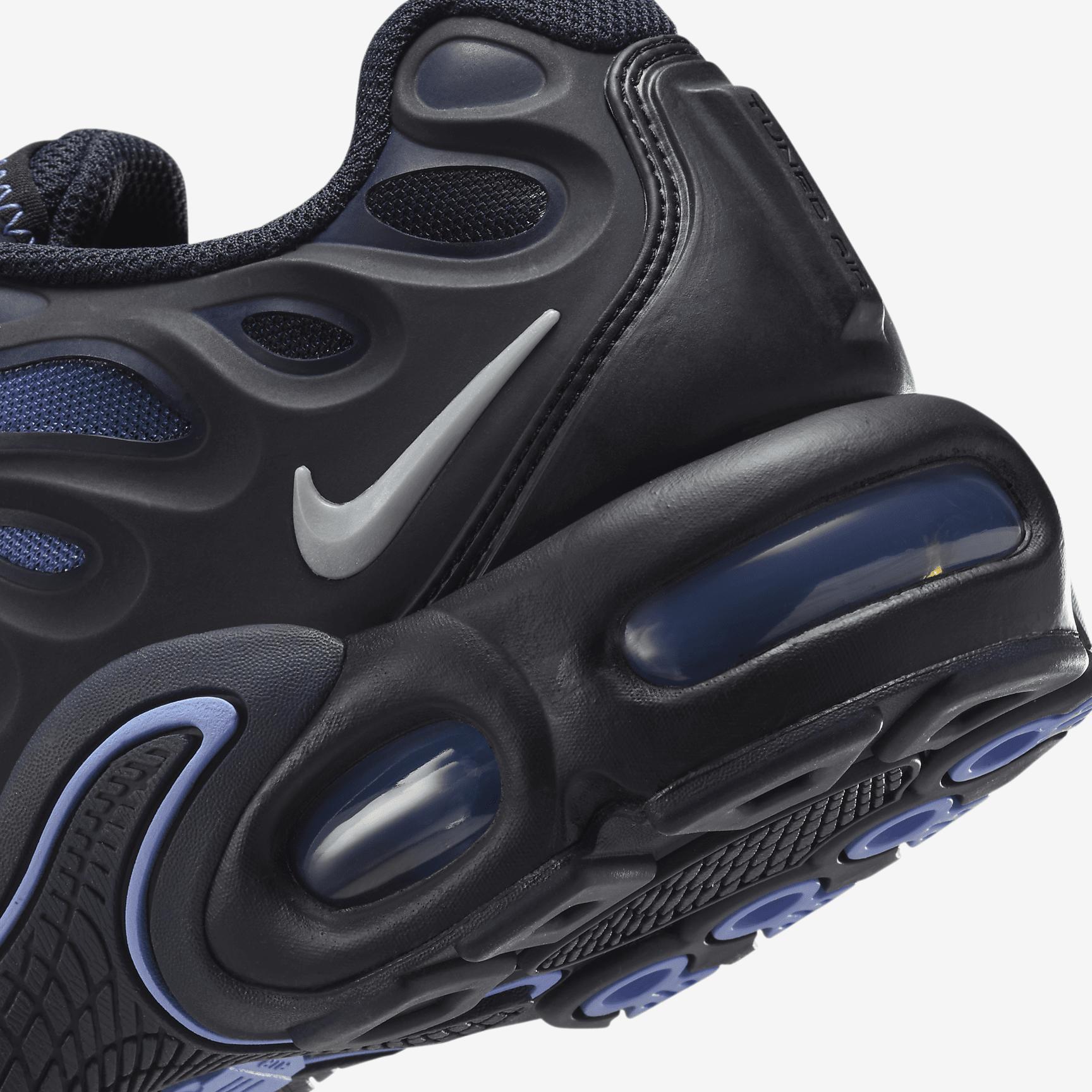 Nike Women's Air Max Plus Drift Shoes Product Image