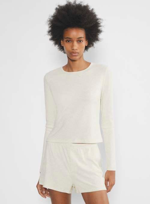 luxe lounge everyday longsleeve Product Image