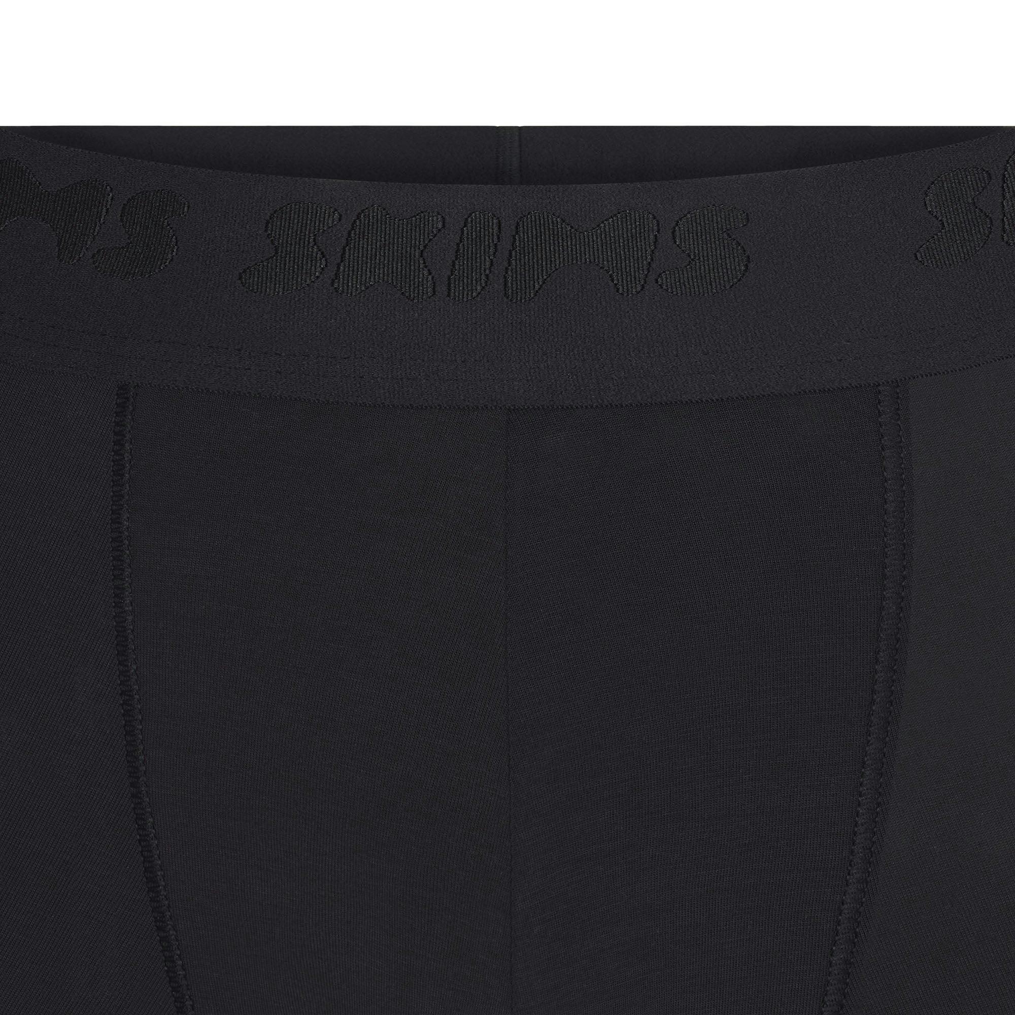 SKIMS STRETCH MENS 5" BOXER BRIEF | OBSIDIAN Product Image