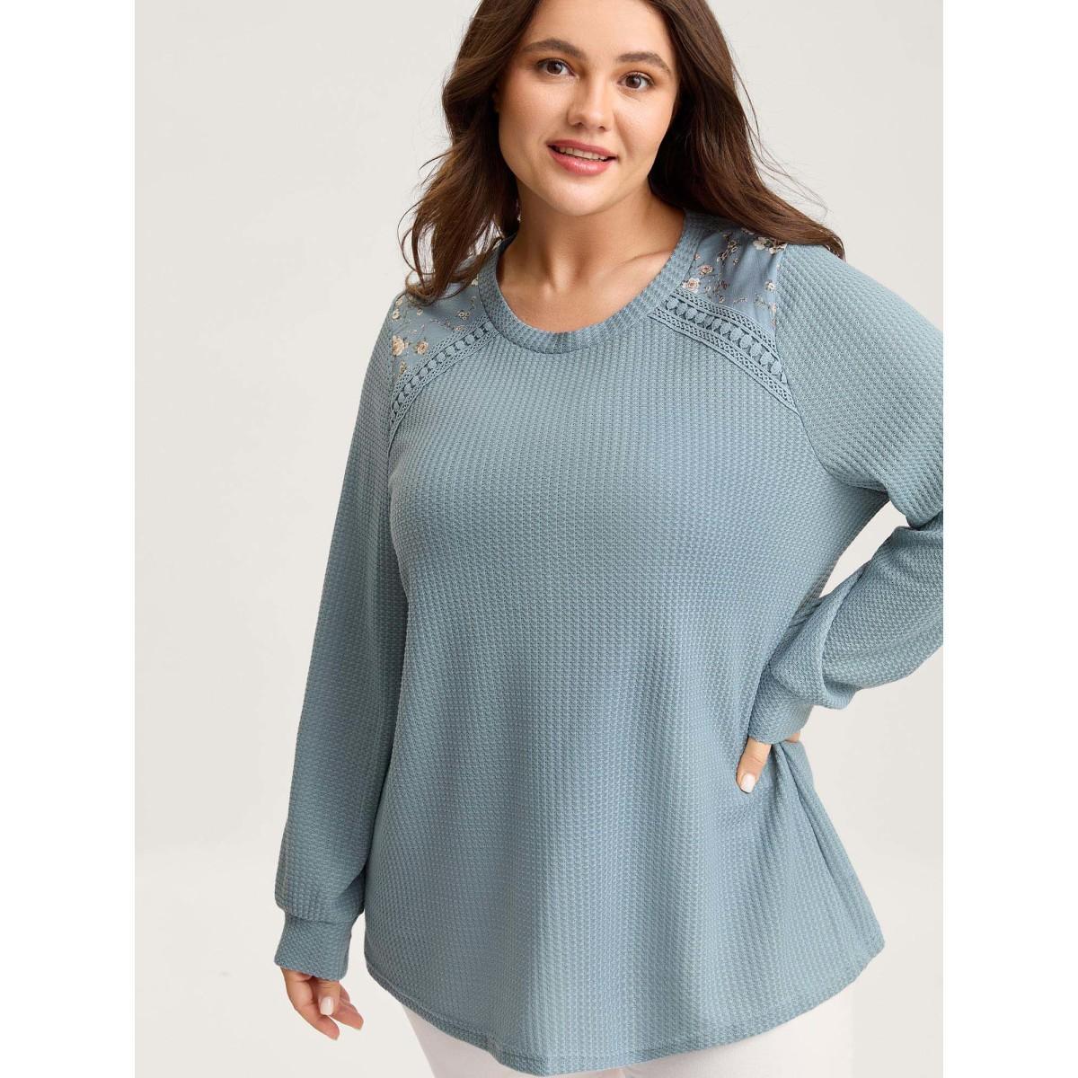 Plus Size Waffle Spliced Floral Lace Sweatshirt Women Stone Round Neck Everyday-Casual Sweatshirts BloomChic 12/L Product Image