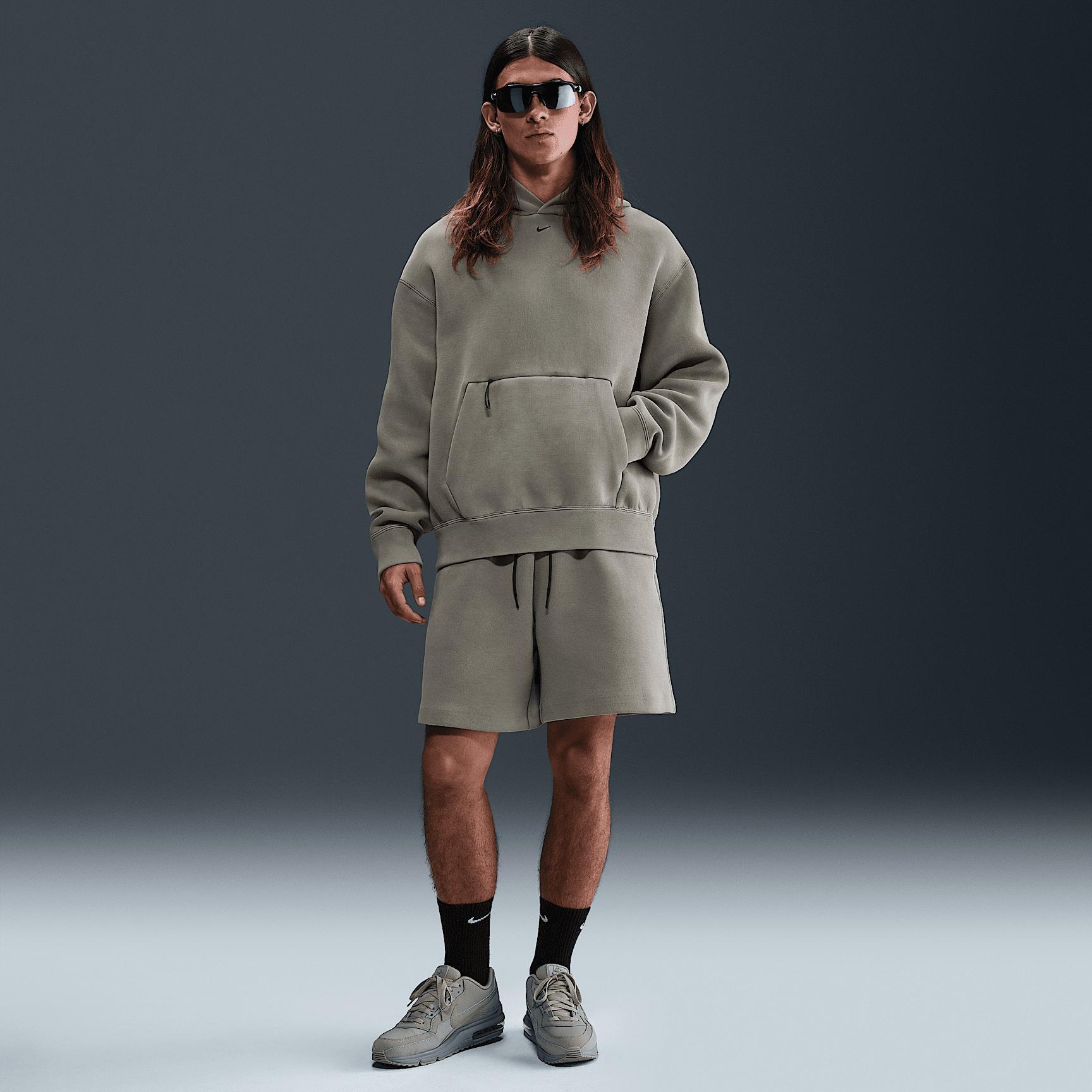 Nike Men's Tech Fleece Shorts Product Image