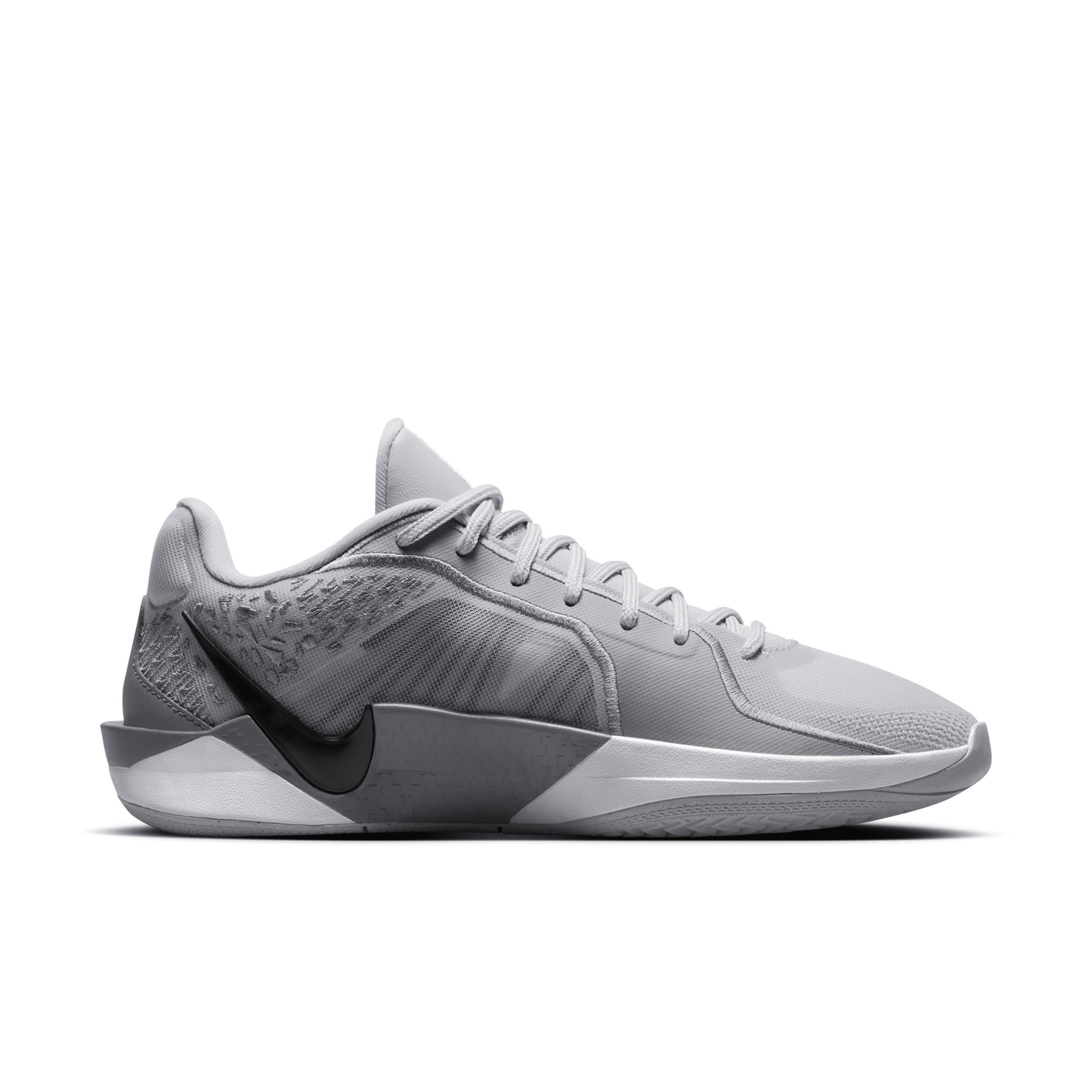 Nike Women's Sabrina 2 Basketball Shoes Product Image