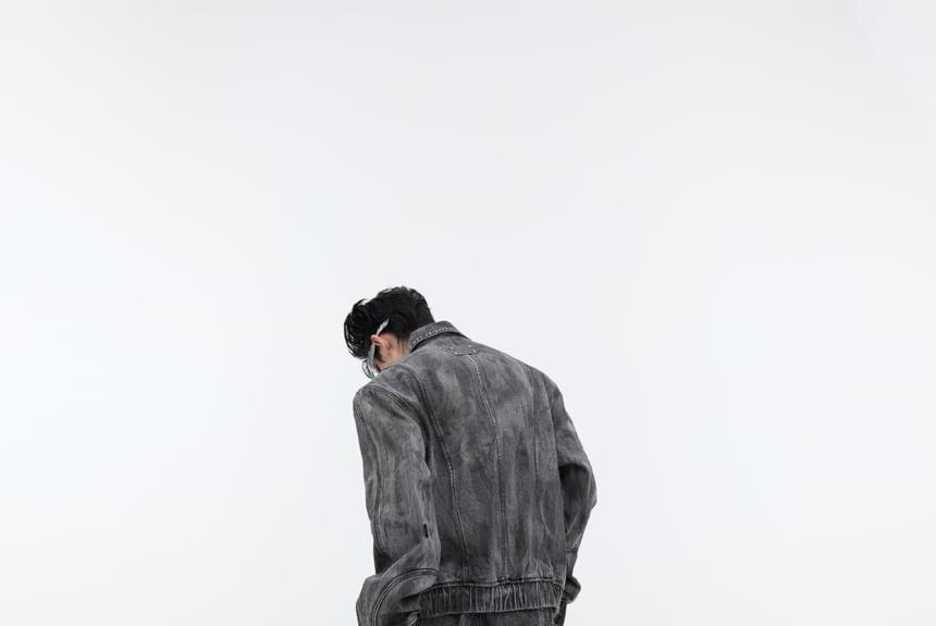 Mid Rise Washed Wide Leg Cargo Jeans Product Image