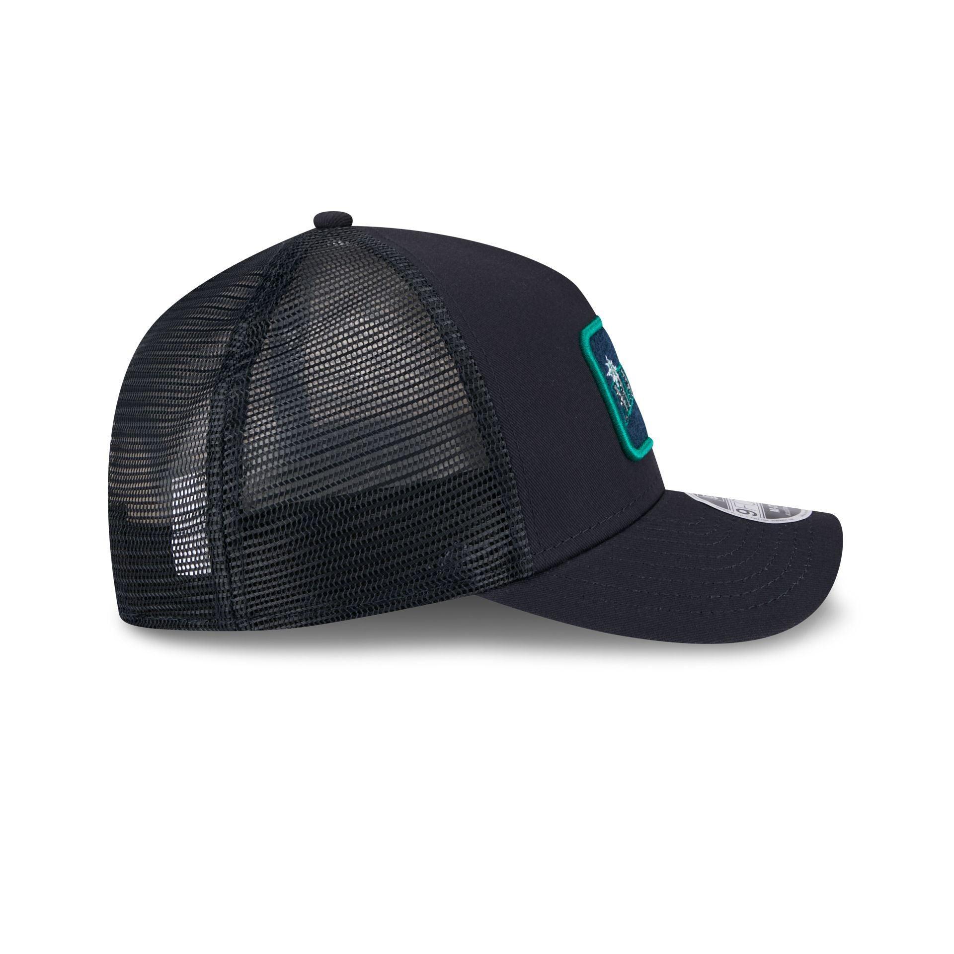 Los Angeles Dodgers Gradient Raceway 9FORTY M-Crown A-Frame Trucker Hat Male Product Image