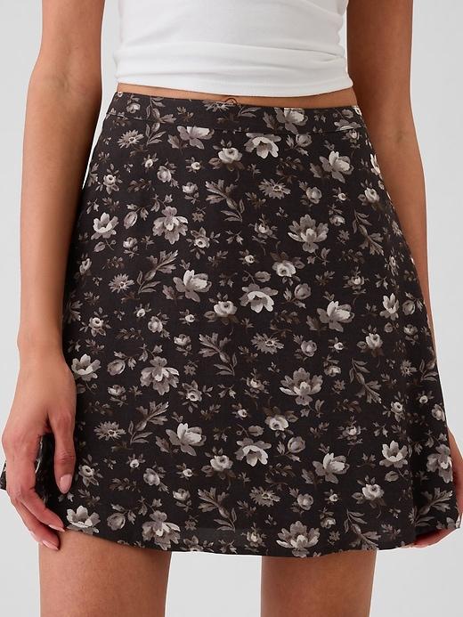 Crepe Floral Mini Skirt Product Image